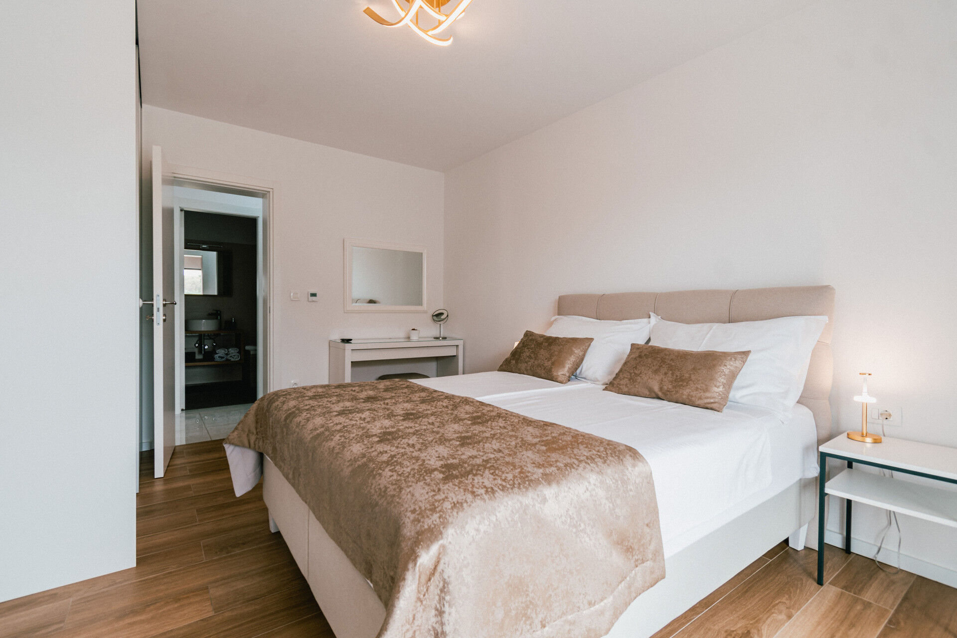 Villa B4 V4221-K1