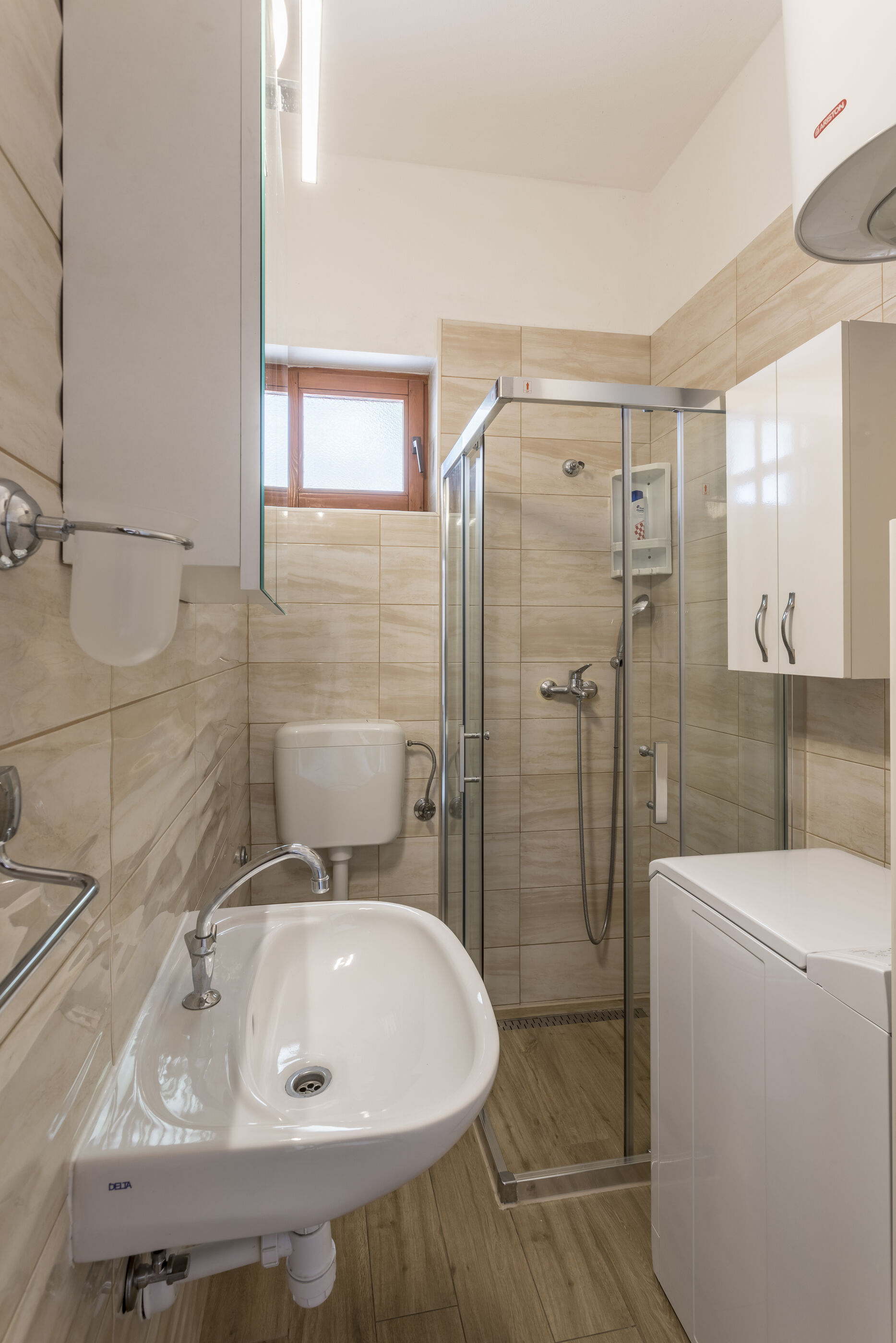Apartments Prkačin 74161-A1