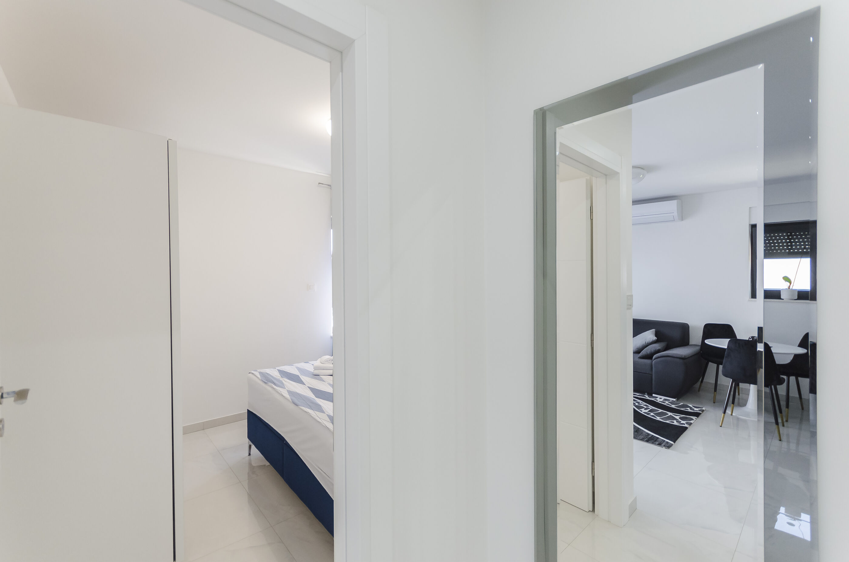 Apartments Ella 94481-A1