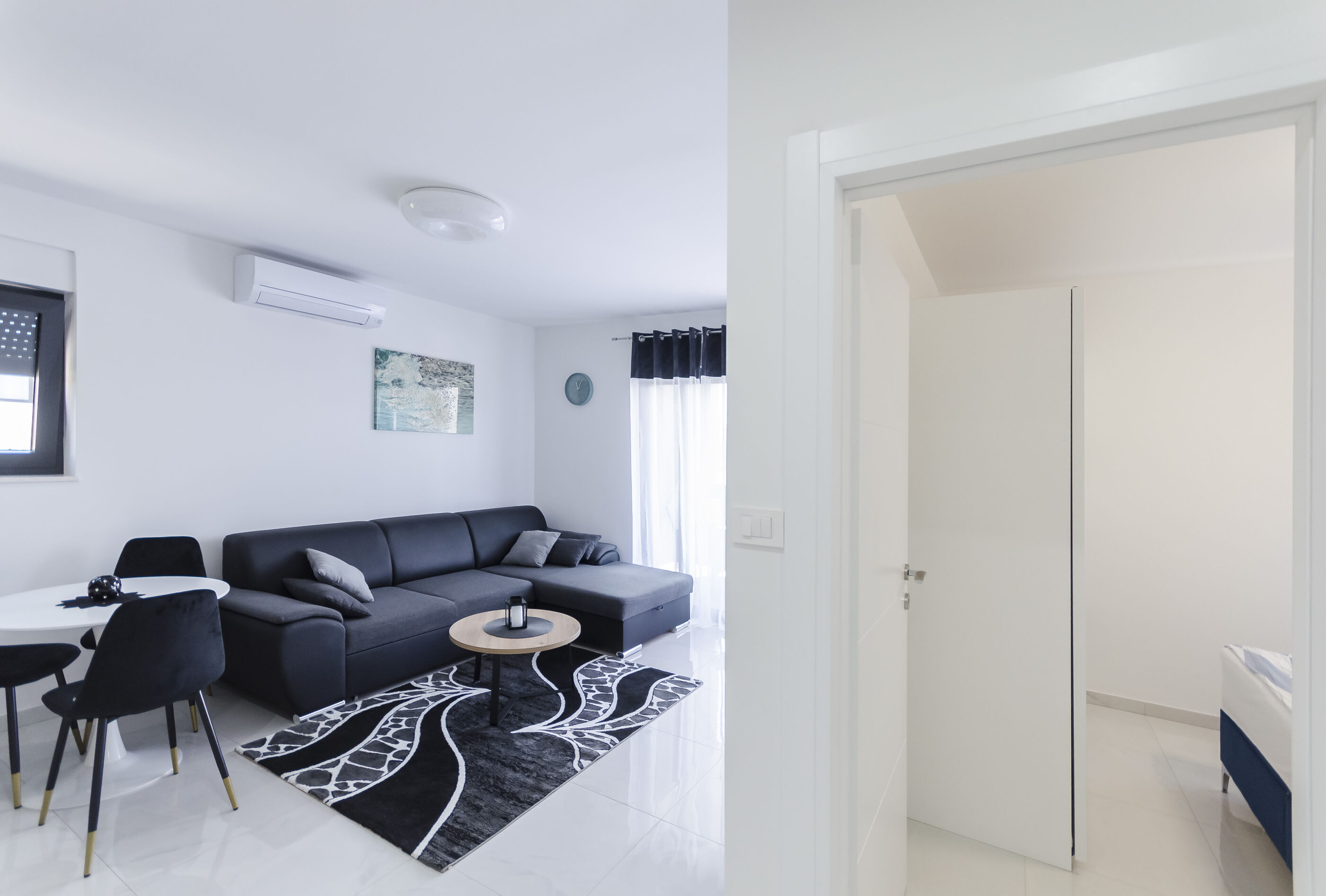Apartments Ella 94481-A1