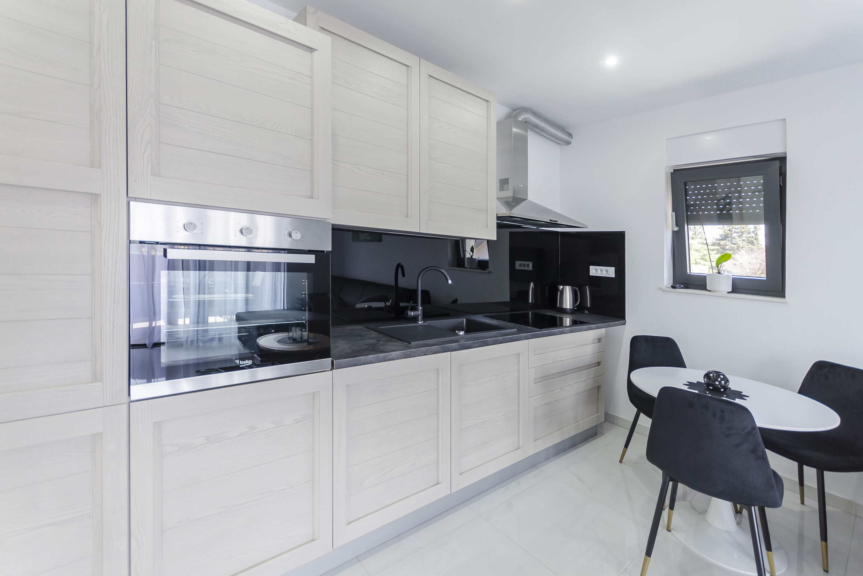 Apartments Ella 94481-A1