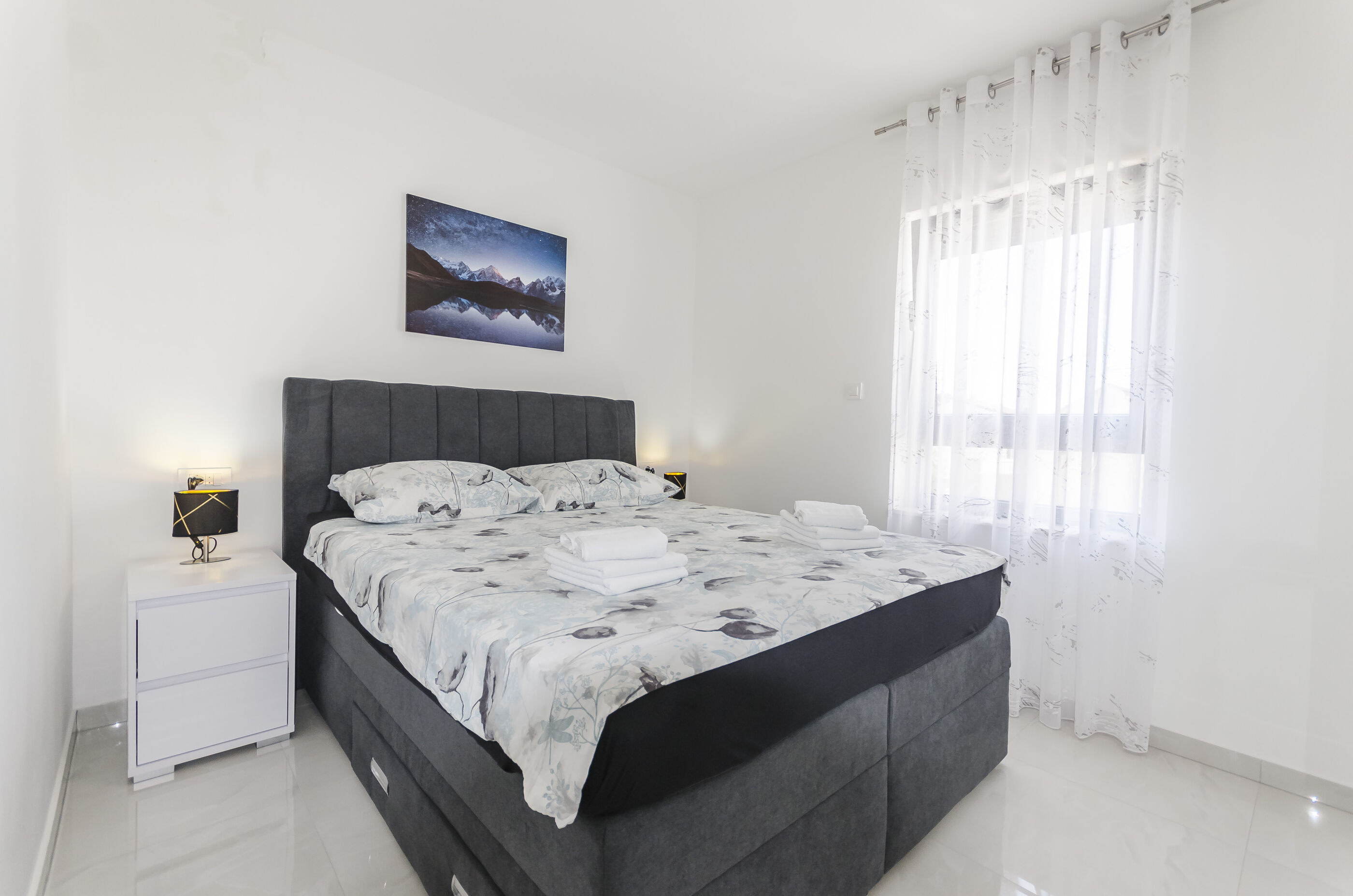Apartments Ella 94481-A2
