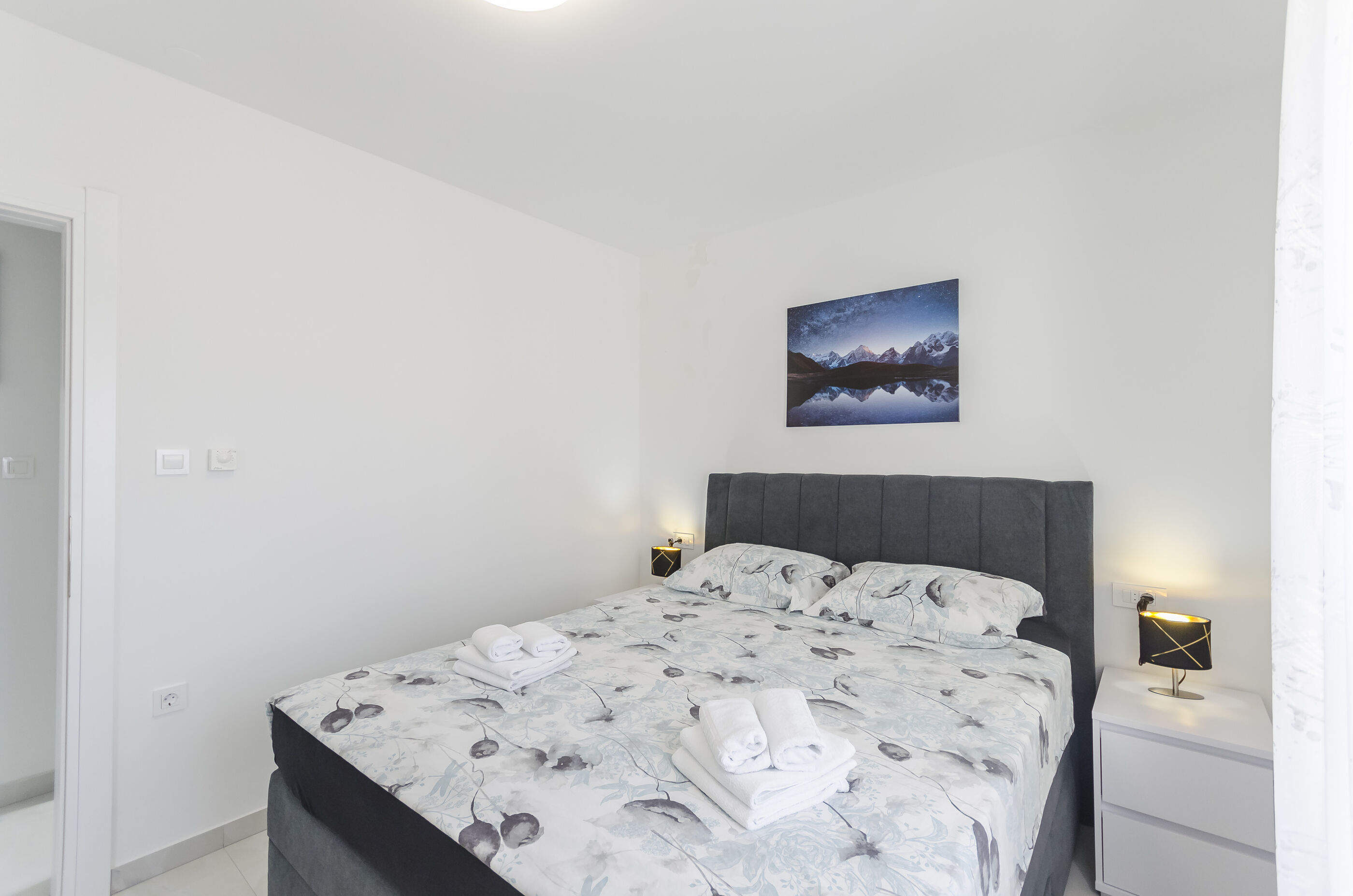 Apartments Ella 94481-A2