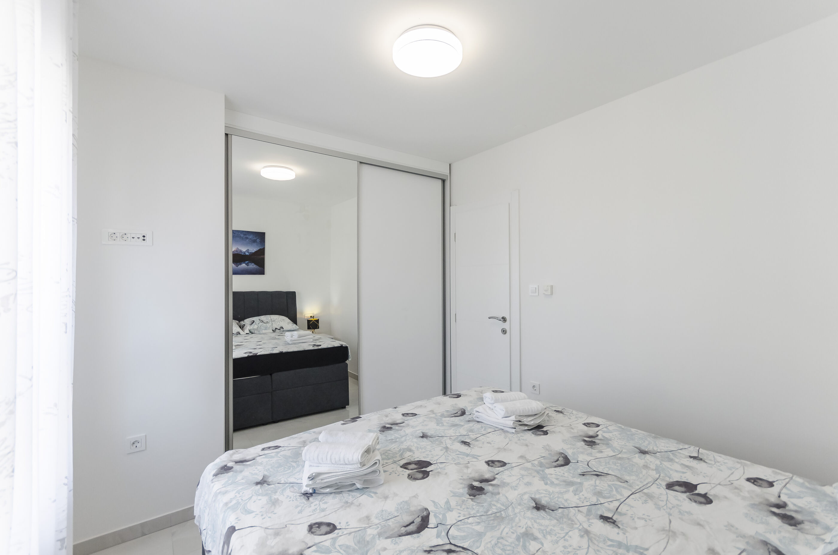 Apartments Ella 94481-A2