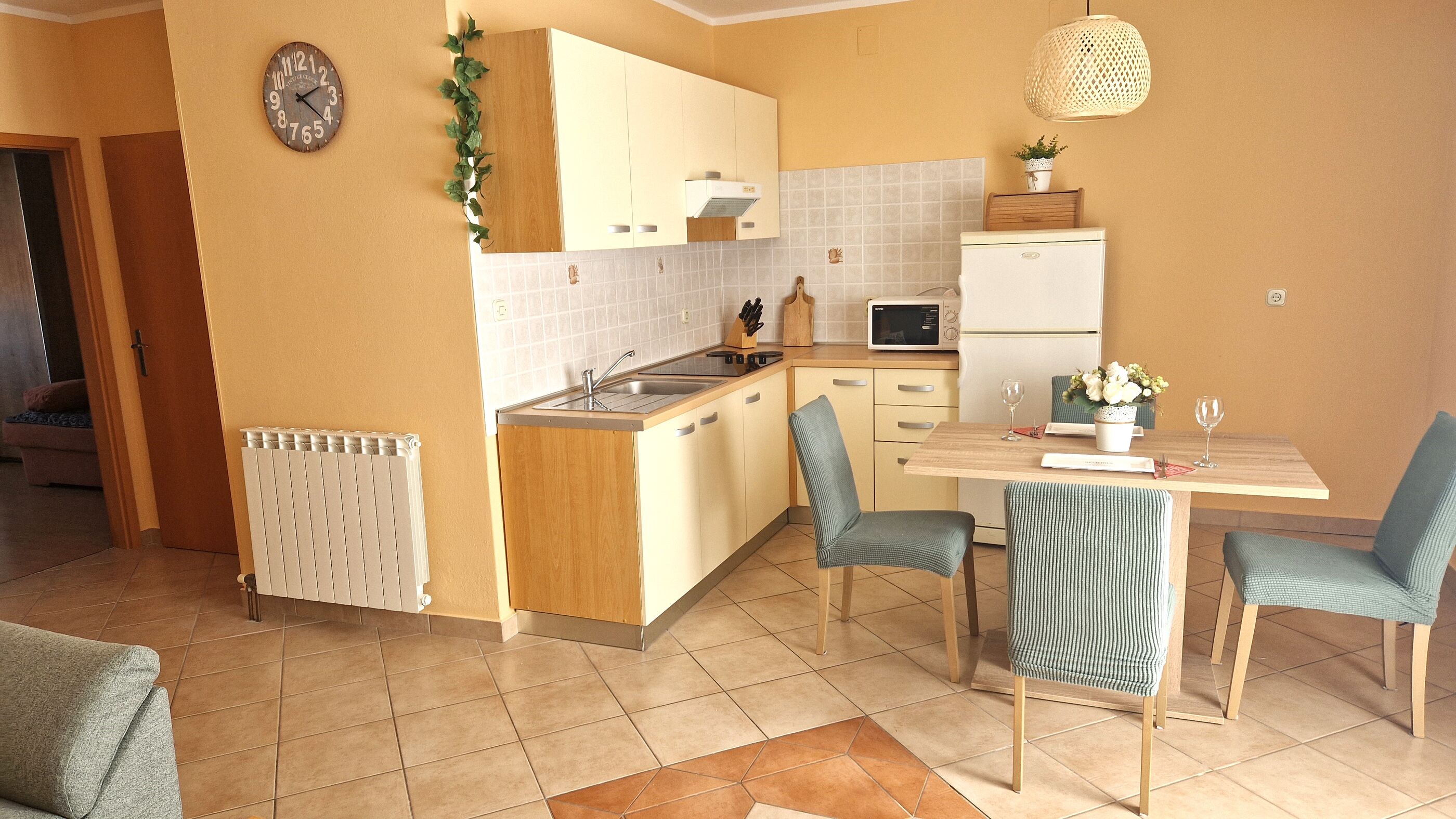 Apartments Ivan 15781-A1