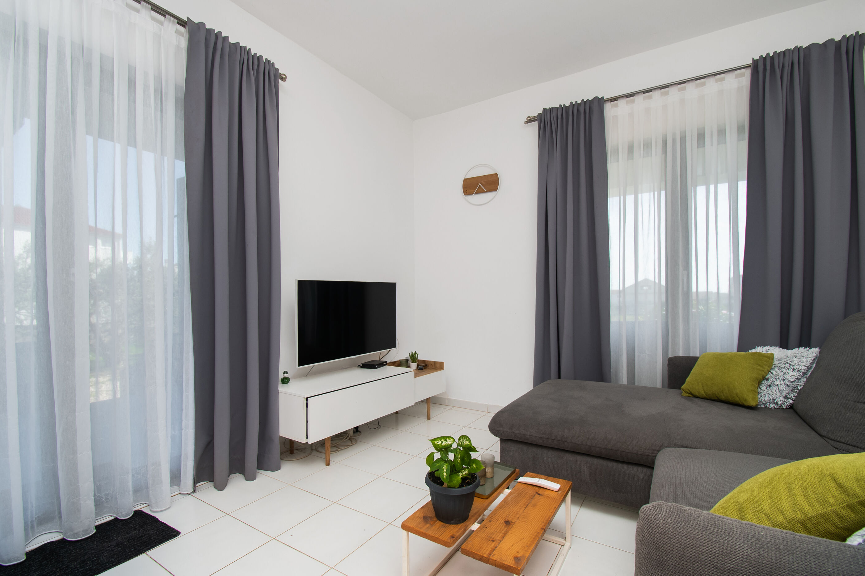 Apartments Slavica 94491-A1