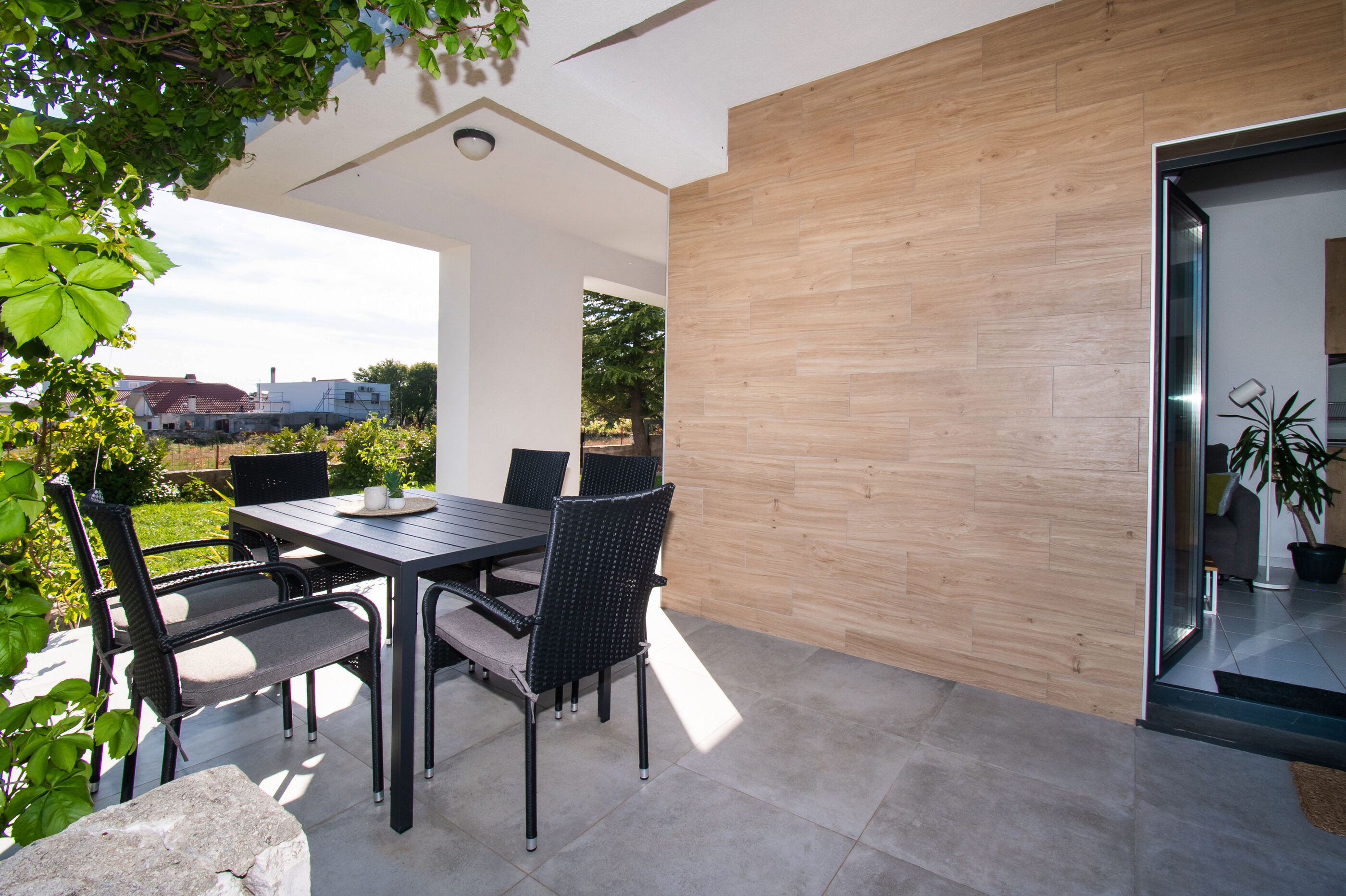 Apartments Slavica 94491-A1
