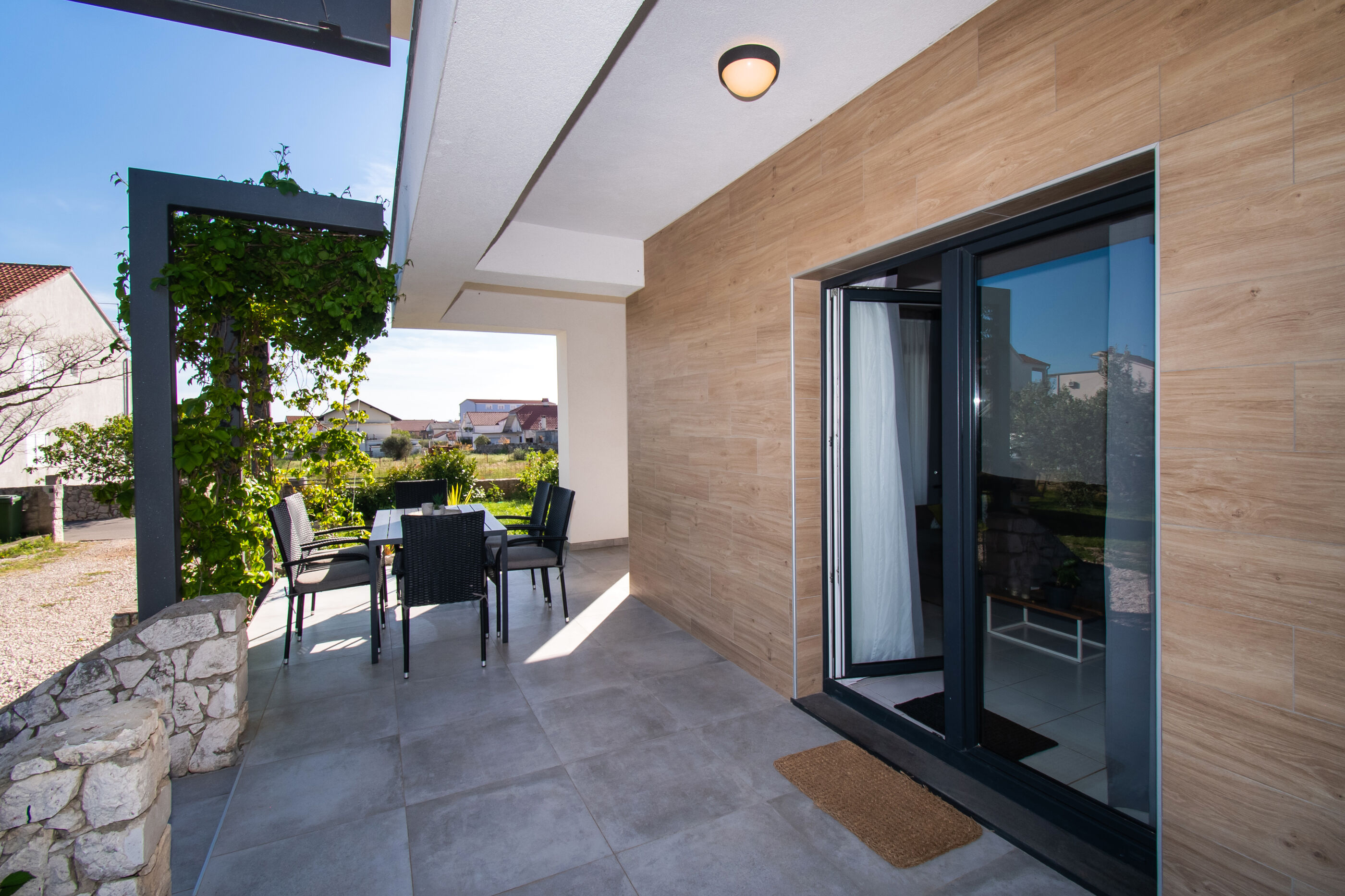 Apartments Slavica 94491-A1