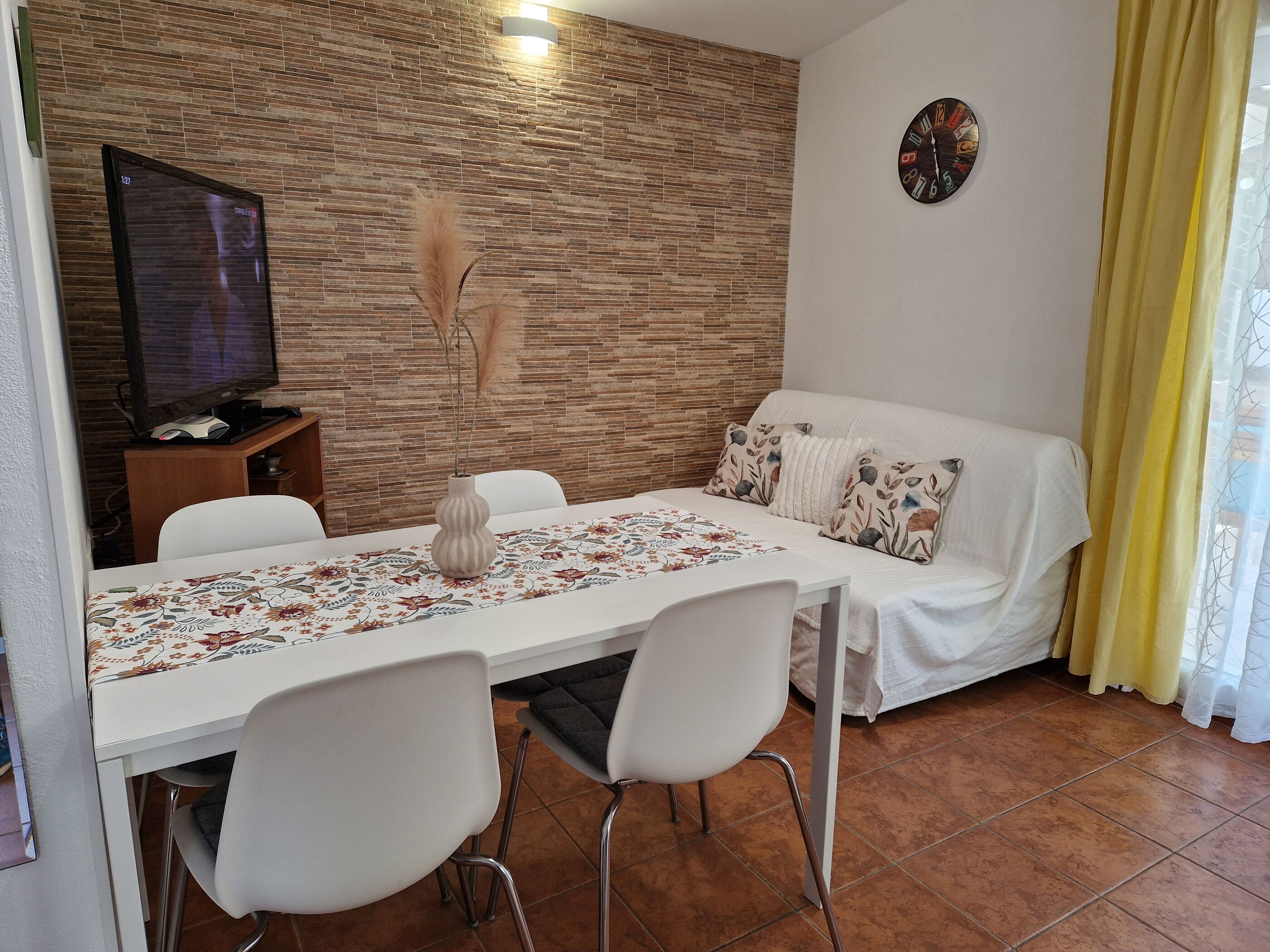 House Petra 1 94291-K1