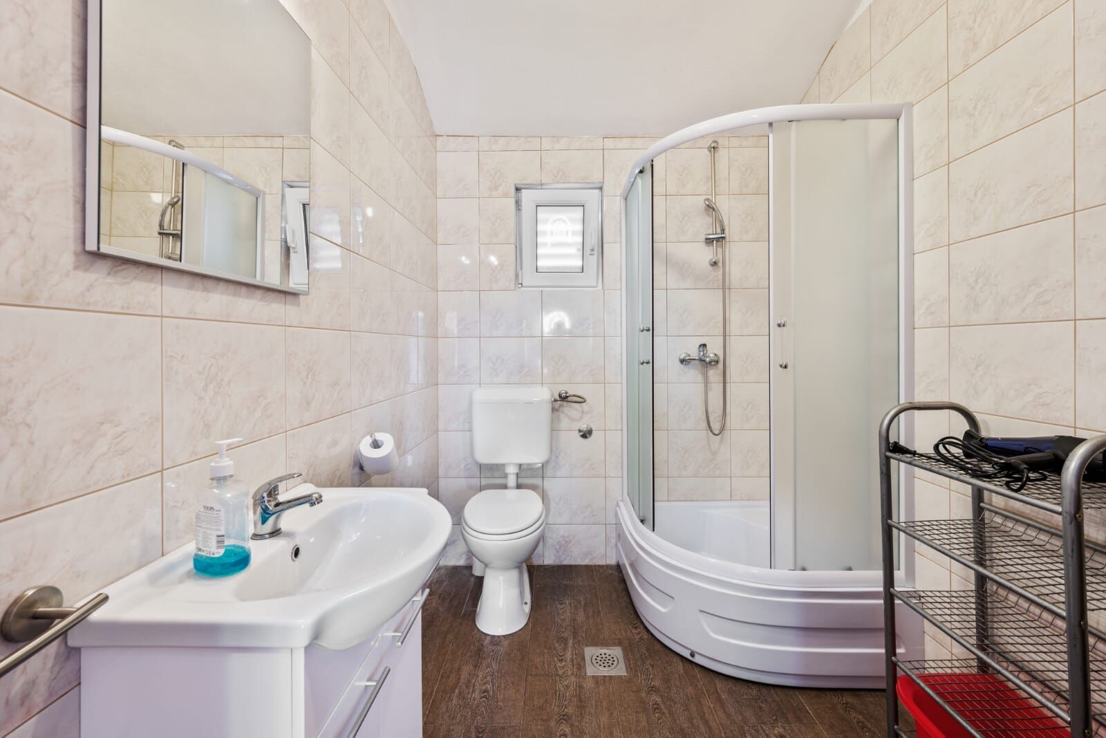 House Jakov 94531-K1