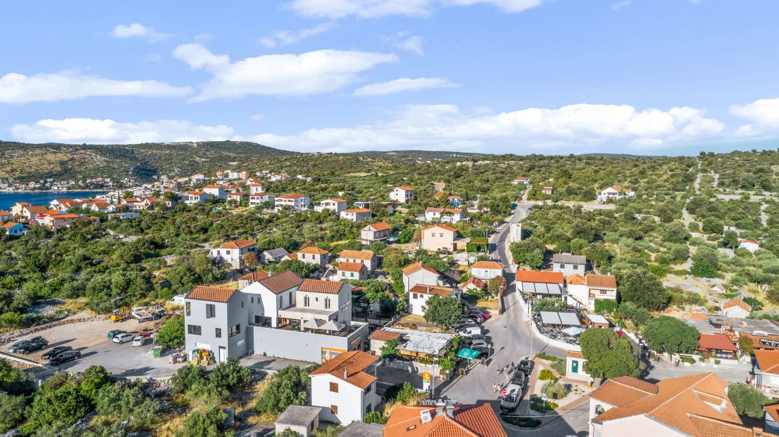 House Jakov 94531-K1