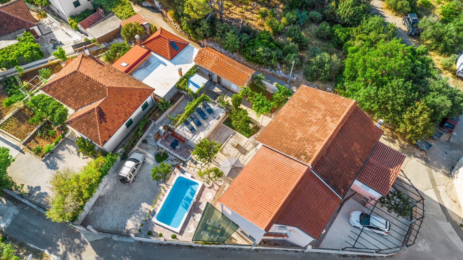 House Jakov 94531-K1