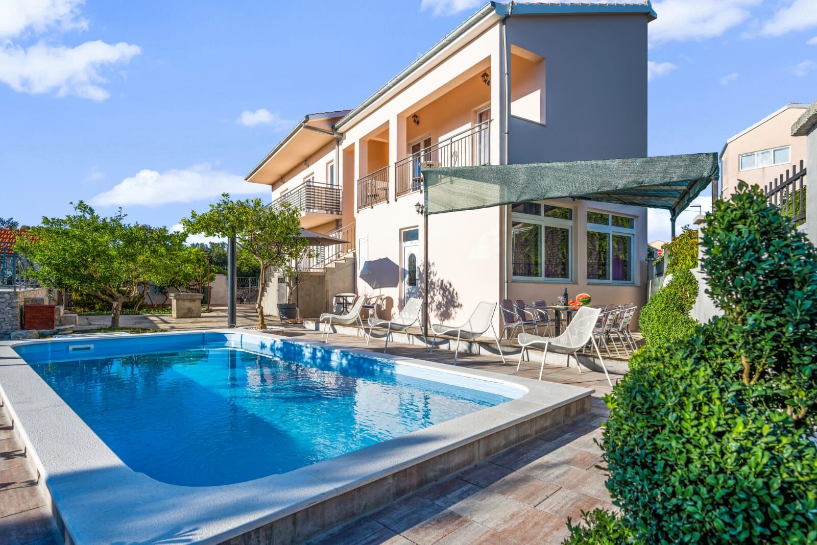 House Jakov 94531-K1