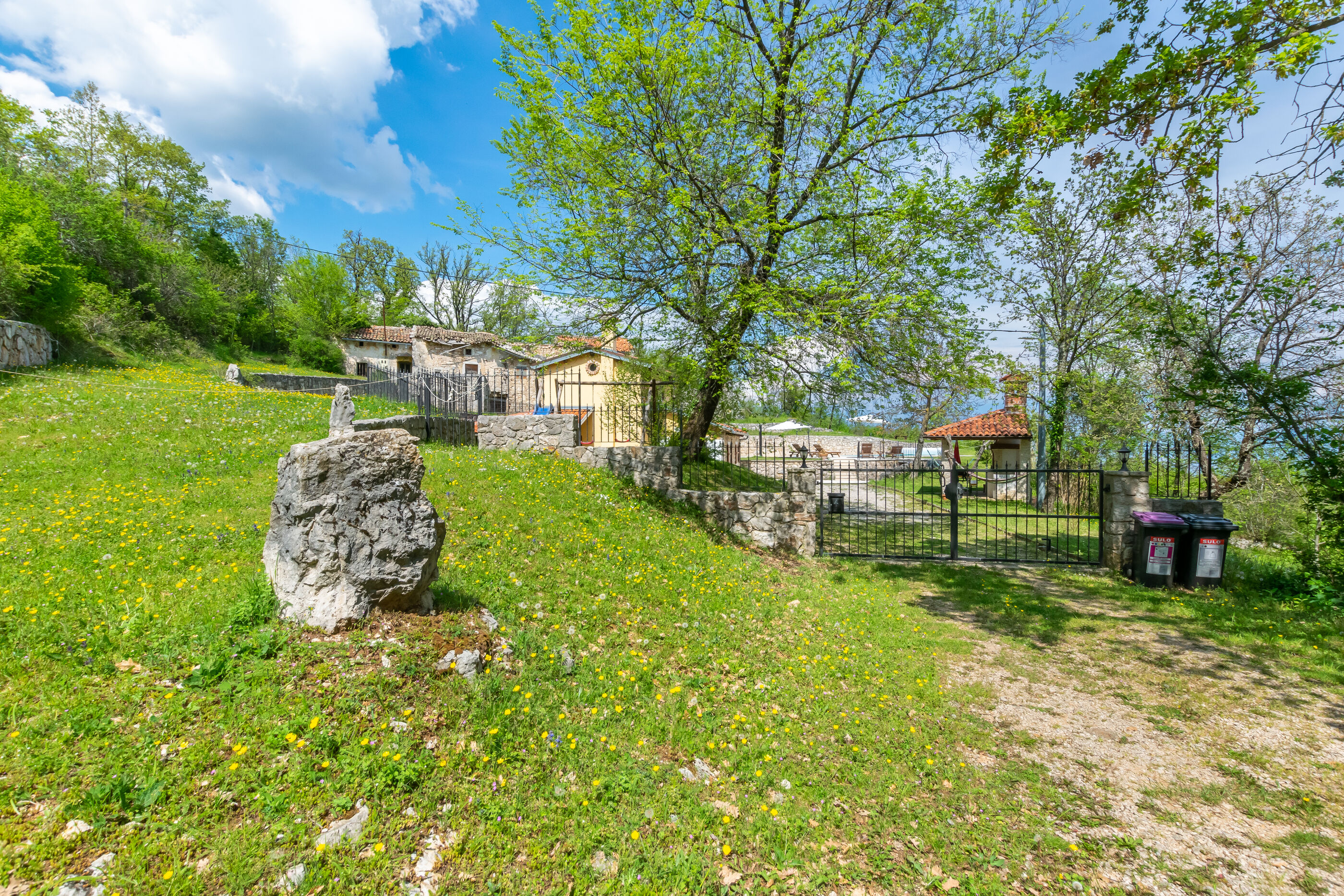 House Rada i  Stanisav 91502-K1