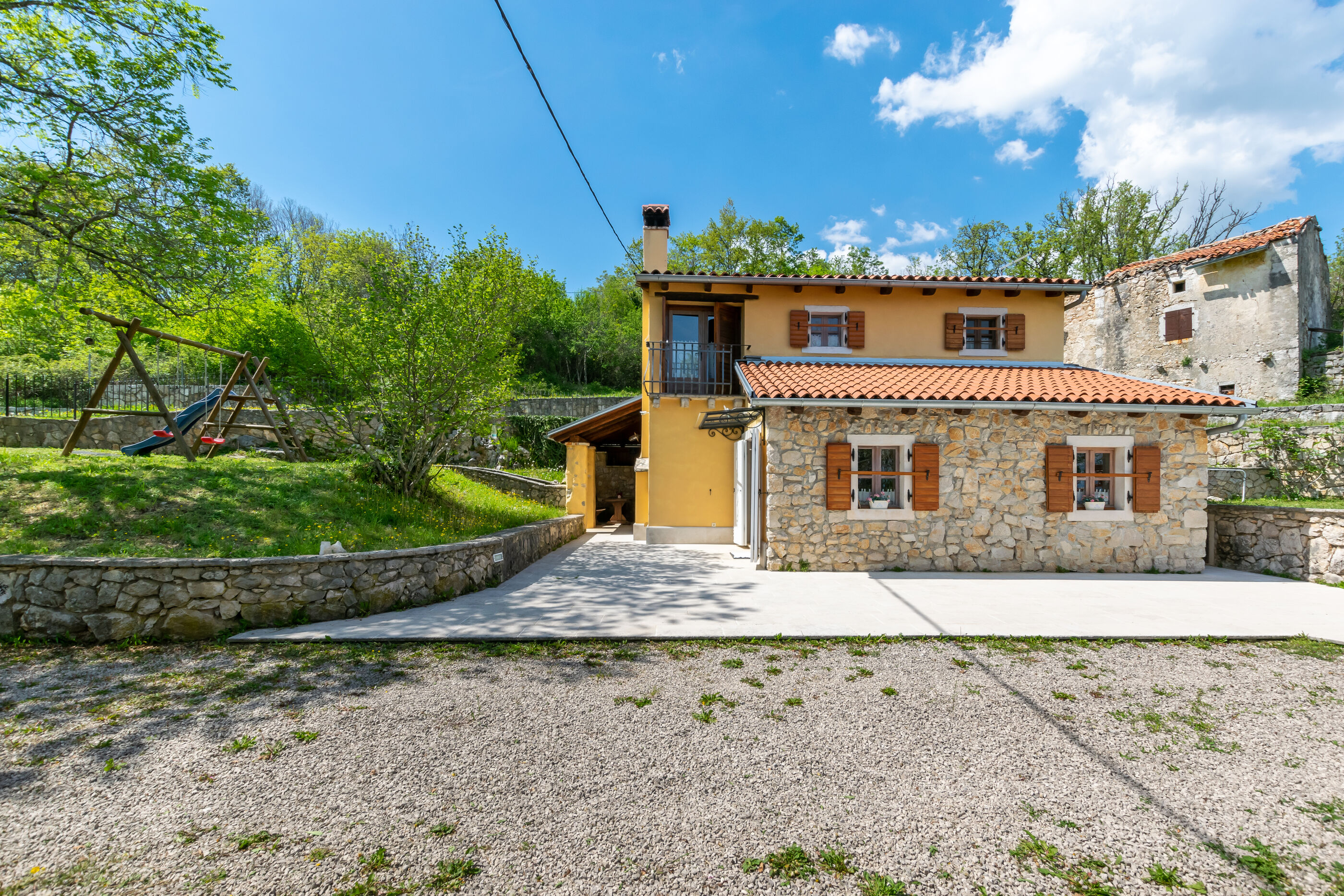 House Rada i  Stanisav 91502-K1