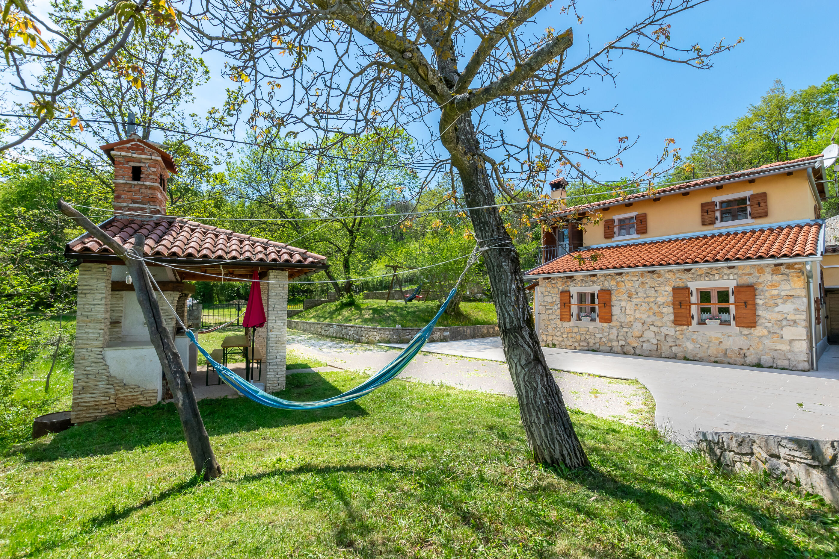 House Rada i  Stanisav 91502-K1