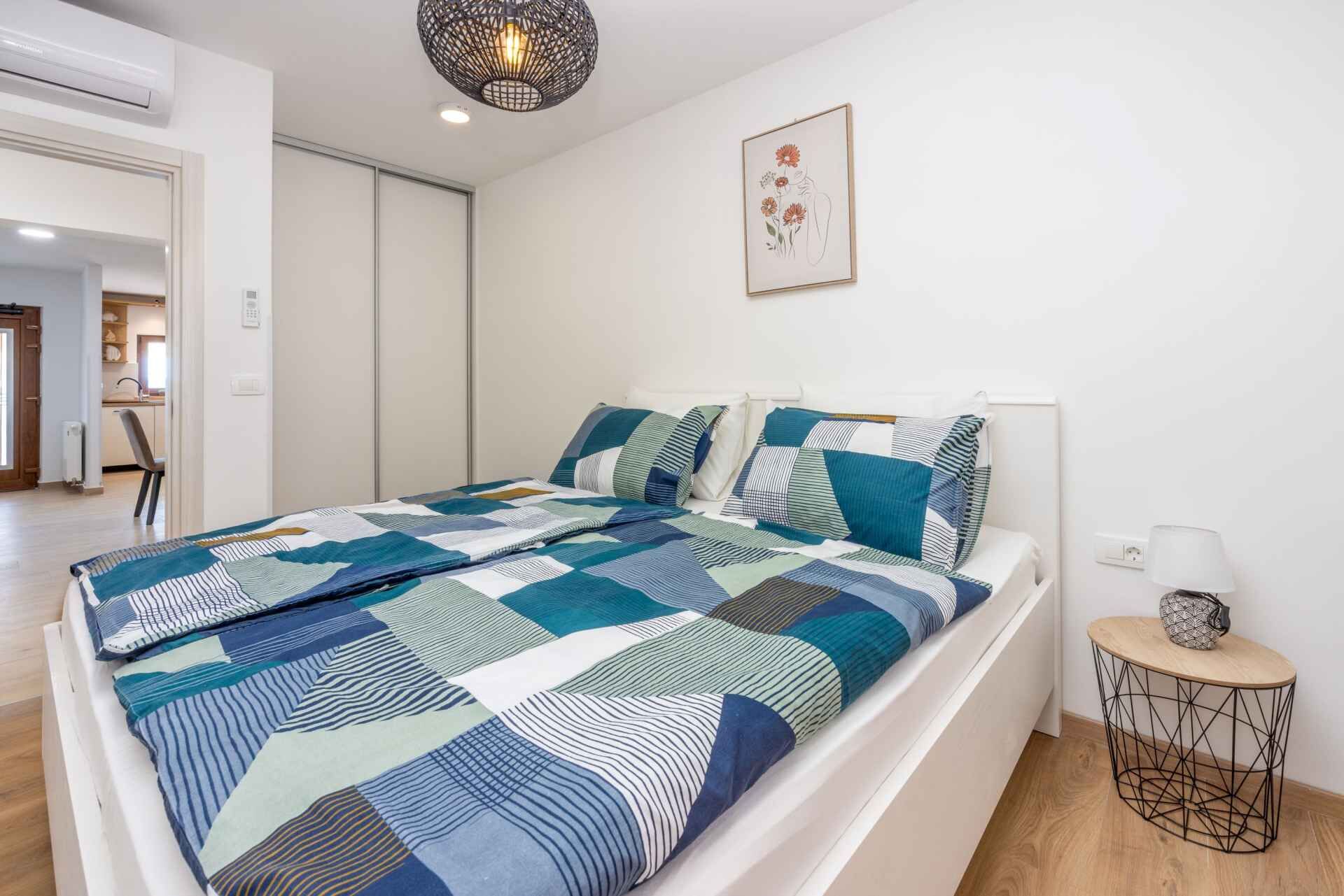 House Viktoria 94392-K1