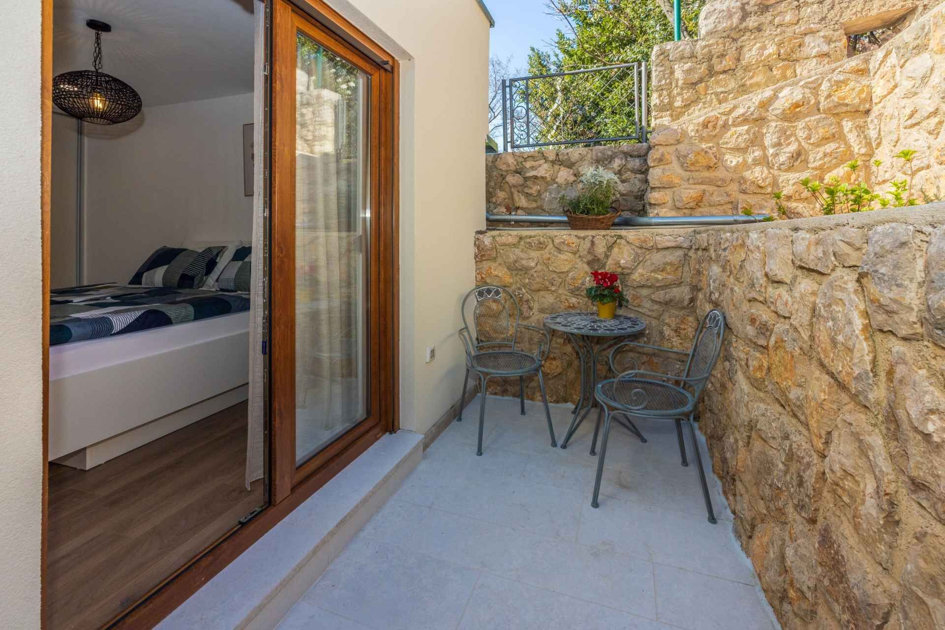 House Viktoria 94392-K1