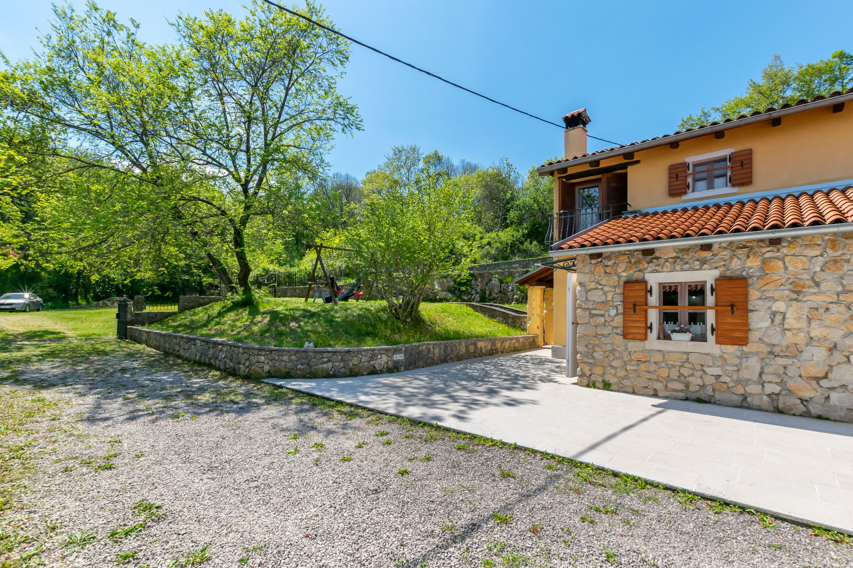 House Rada i  Stanisav 91502-K1