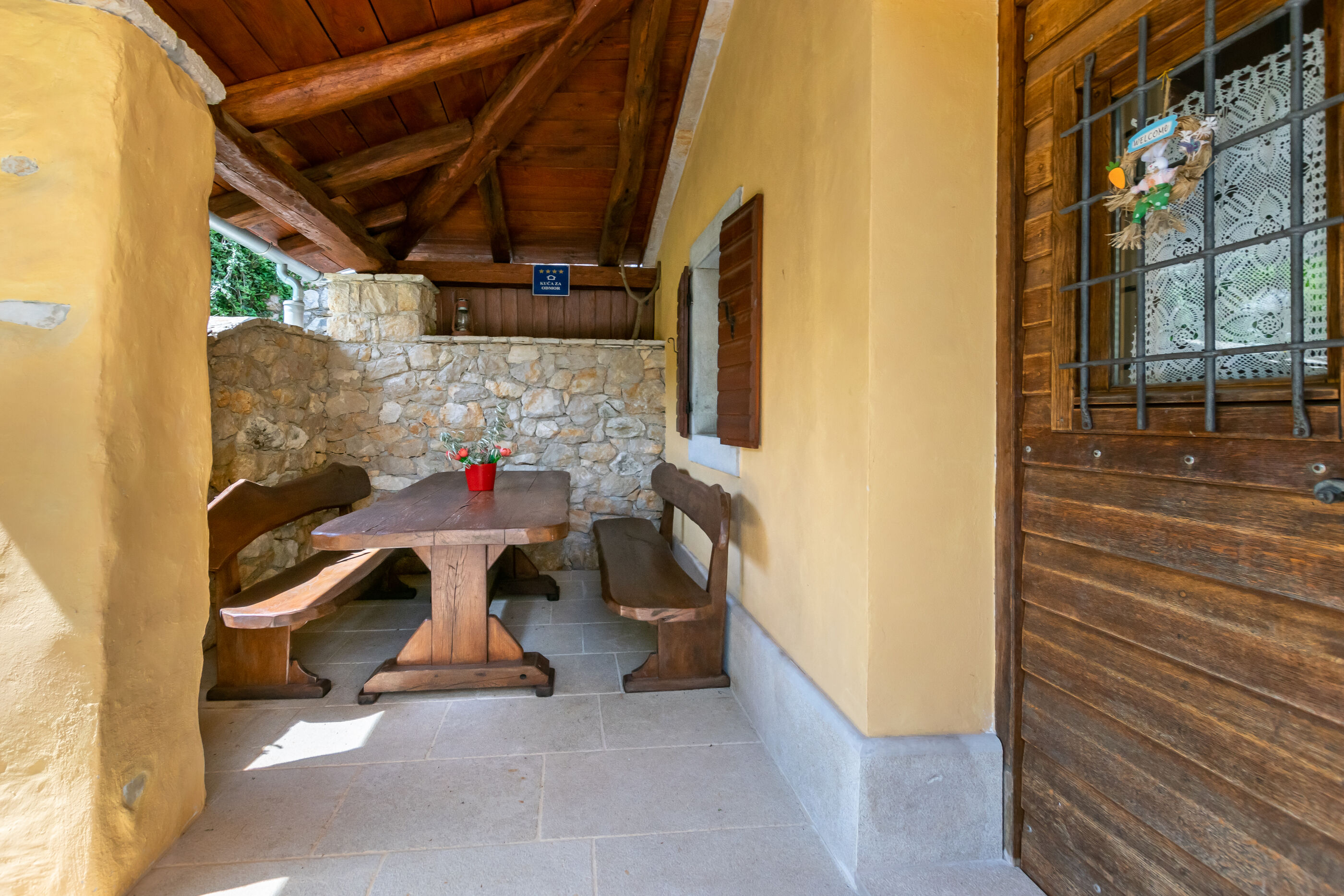 House Rada i  Stanisav 91502-K1