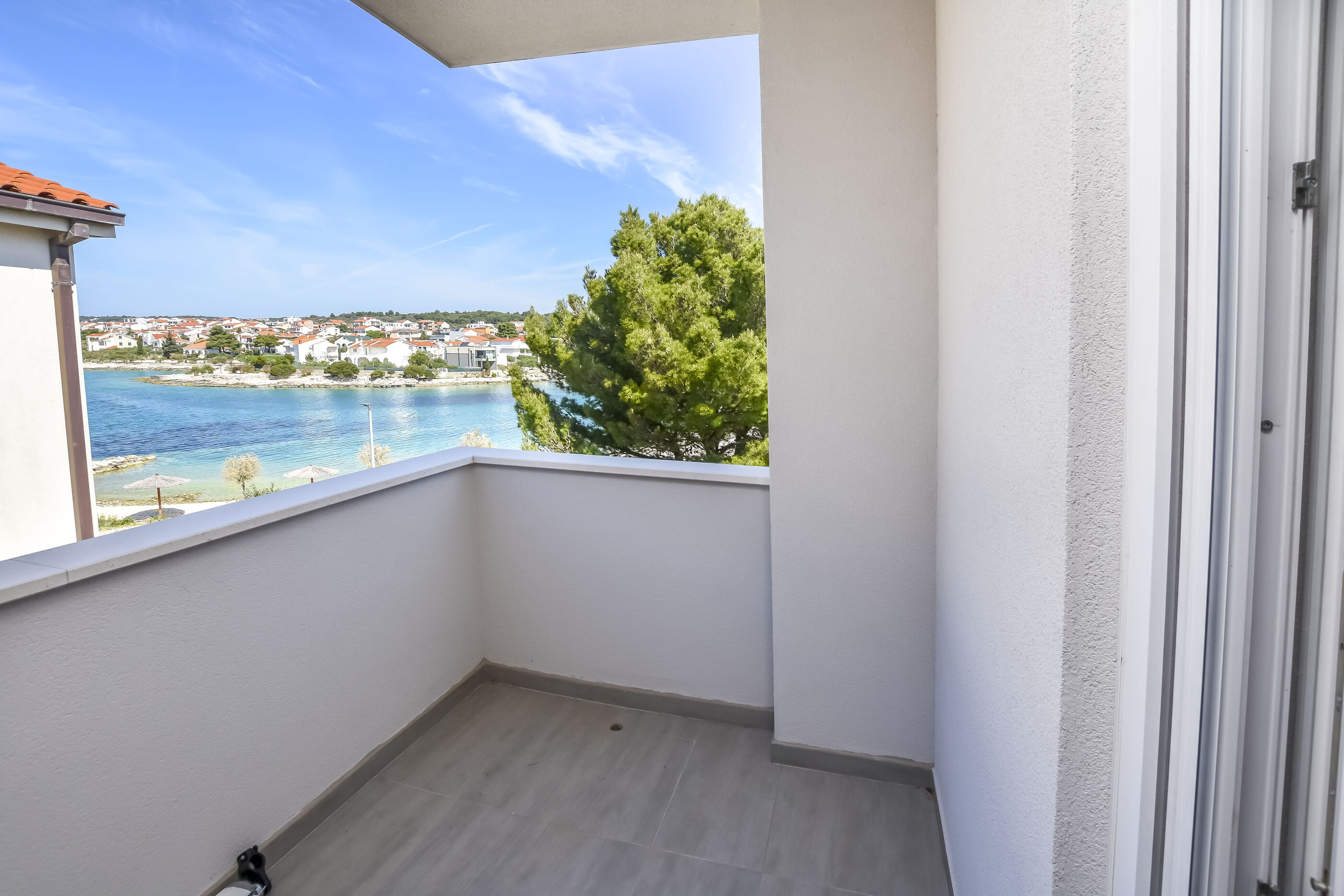 Apartments Juro 81781-A4