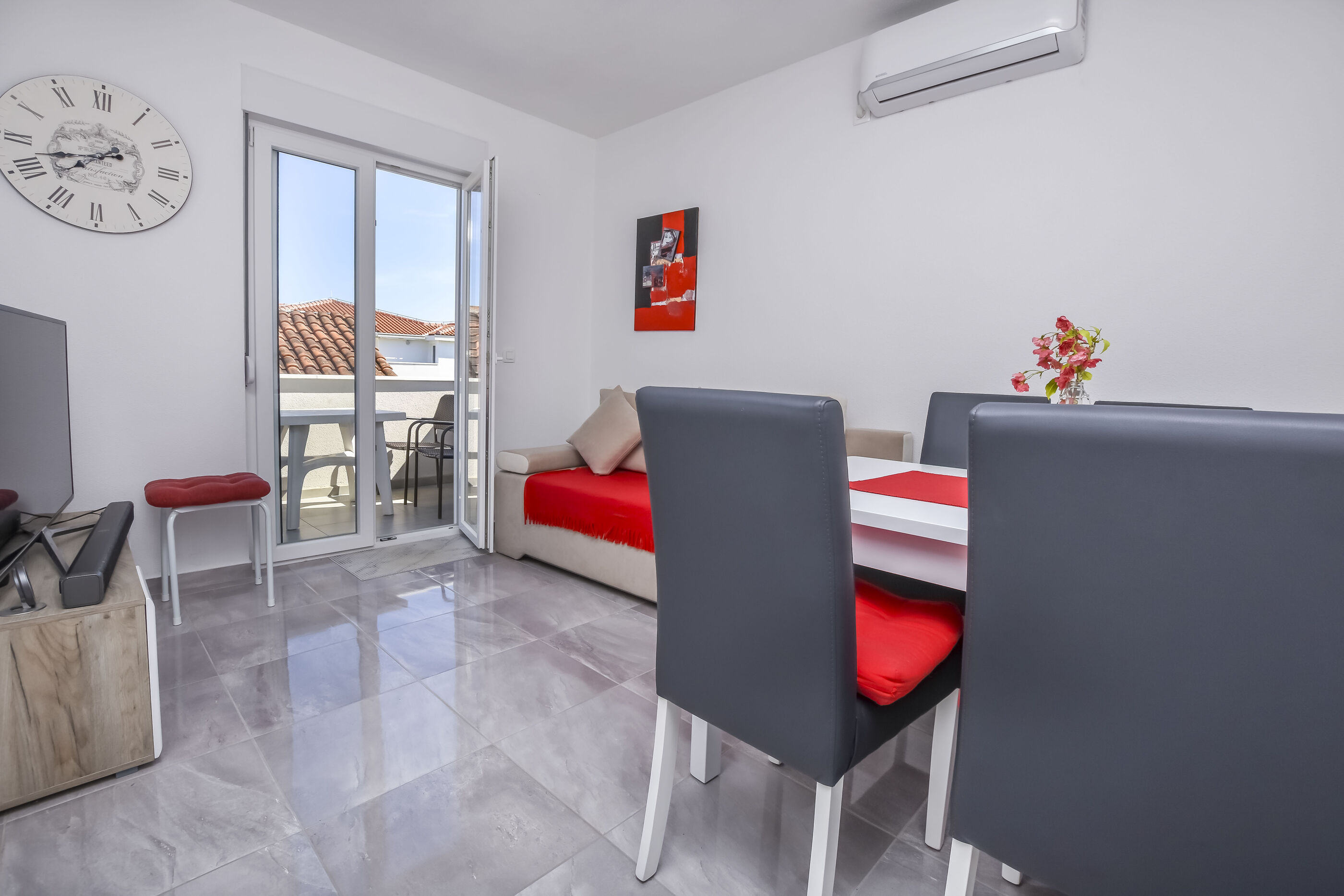 Apartments Juro 81781-A4