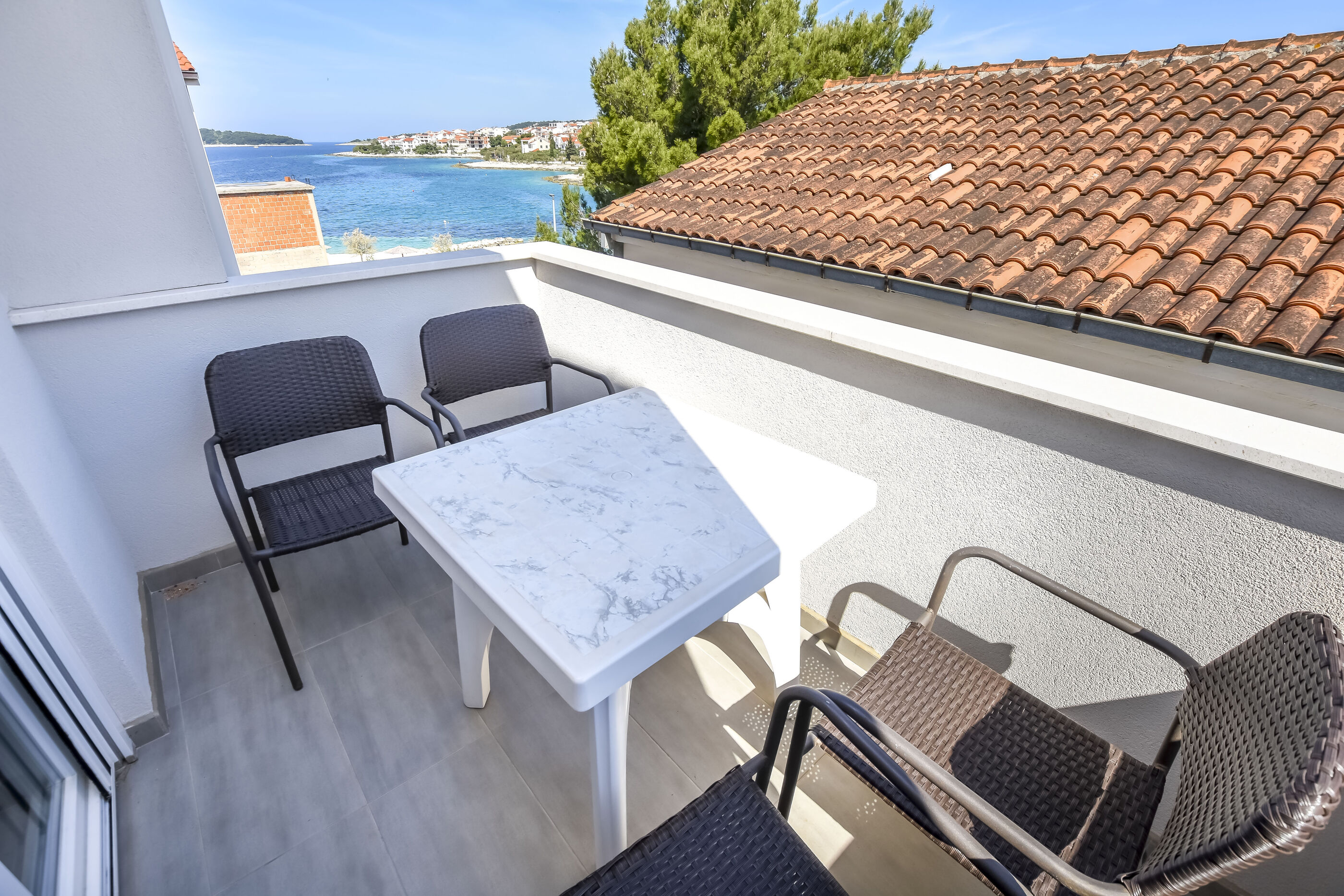 Apartments Juro 81781-A4