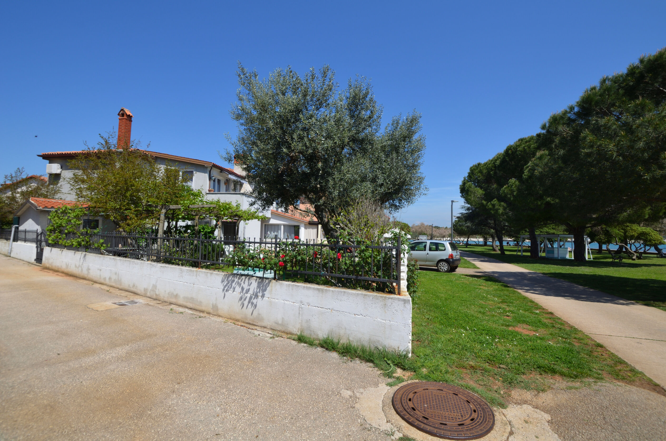 Apartments Pintar 94551-A1