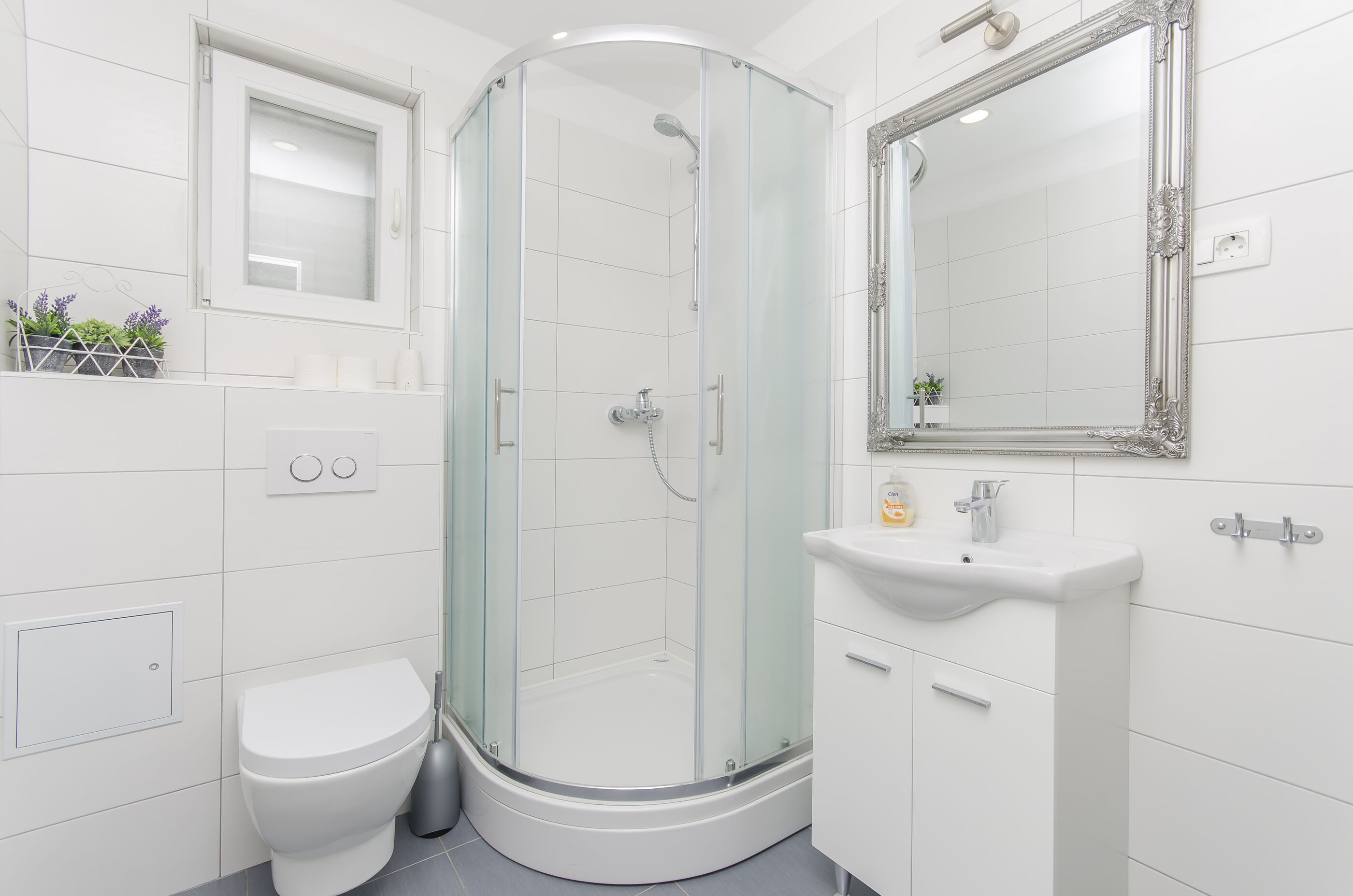Apartment Oblutak 94541-A1