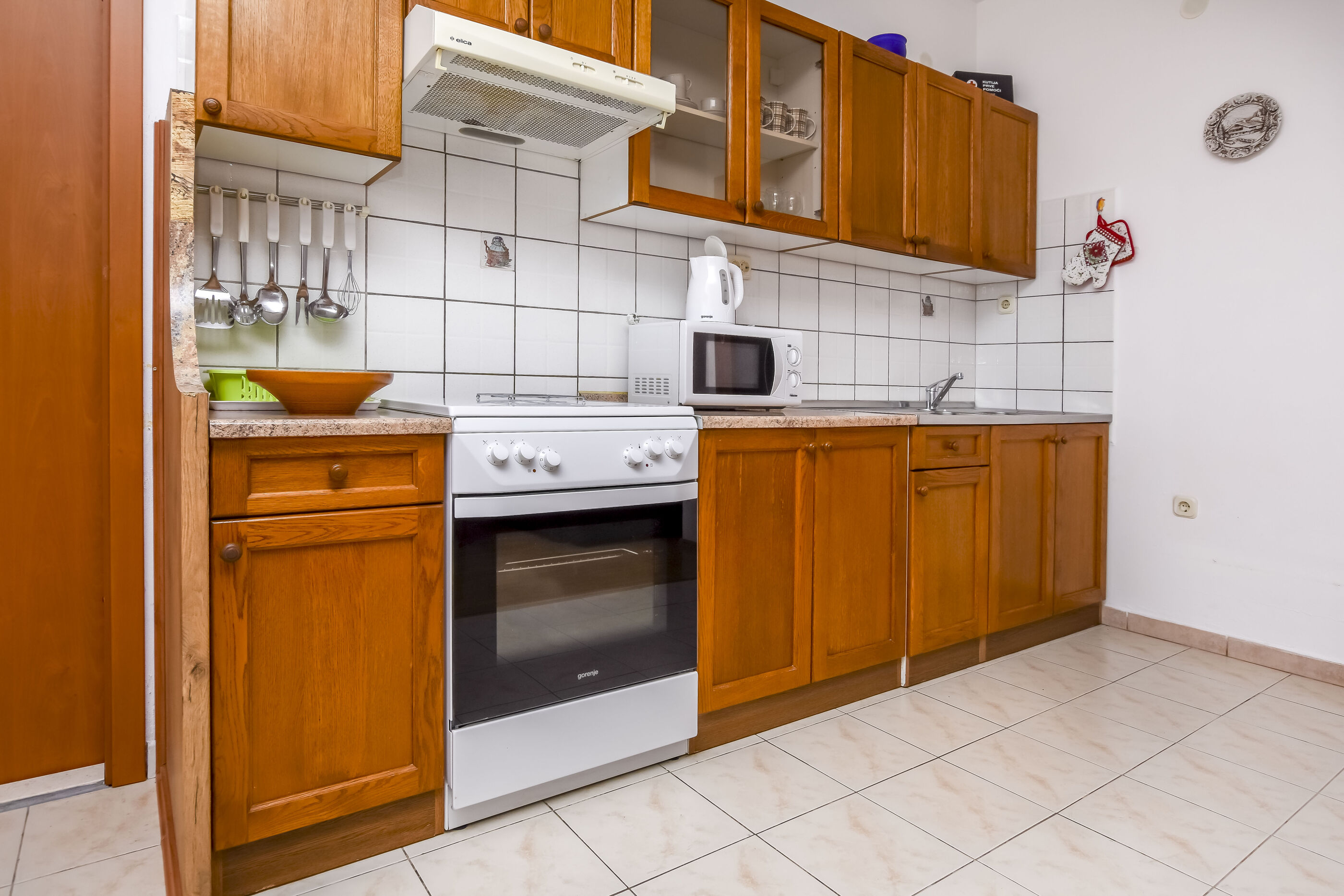 Apartments Mirta 22751-A1