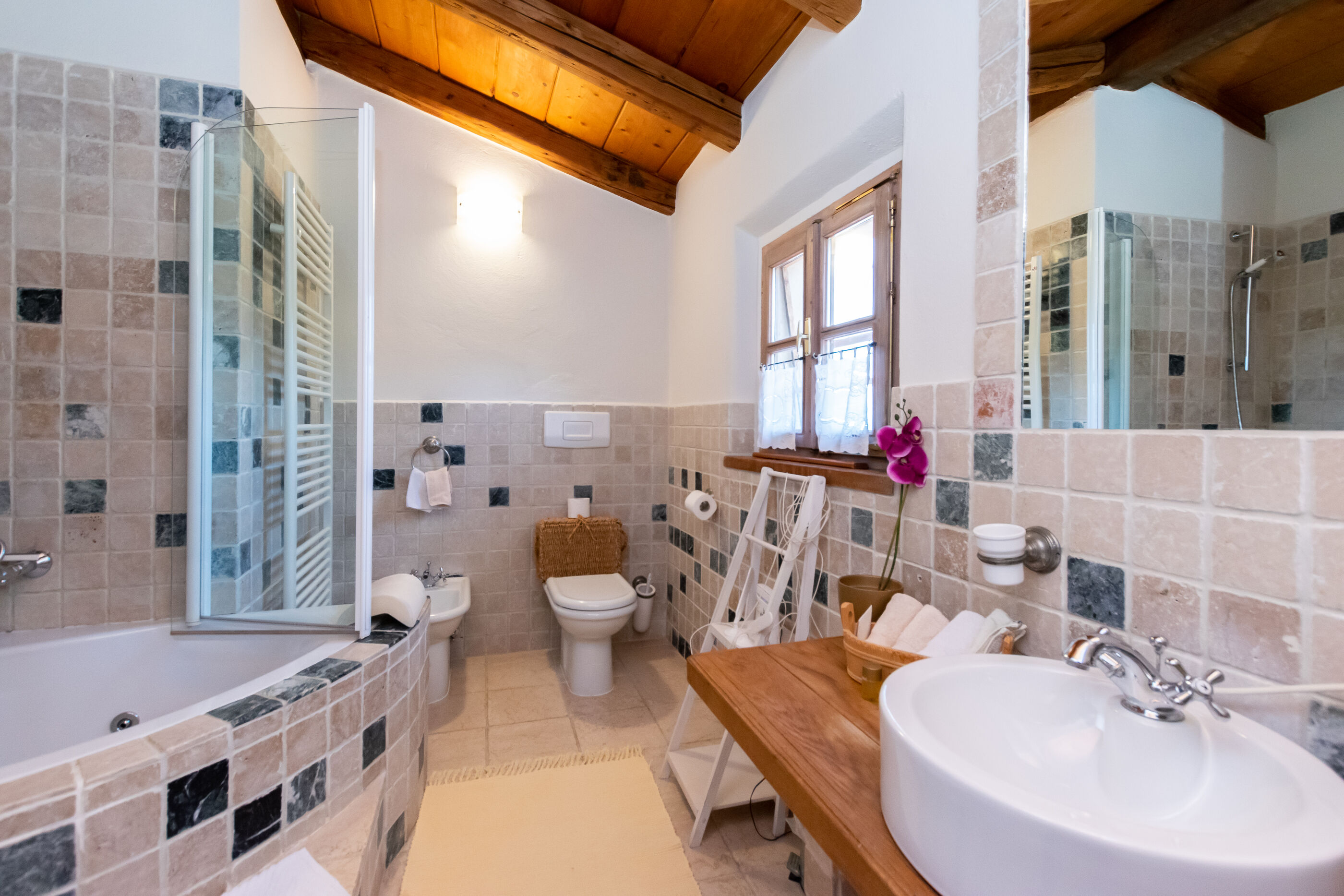 House Rada i  Stanisav 91502-K1
