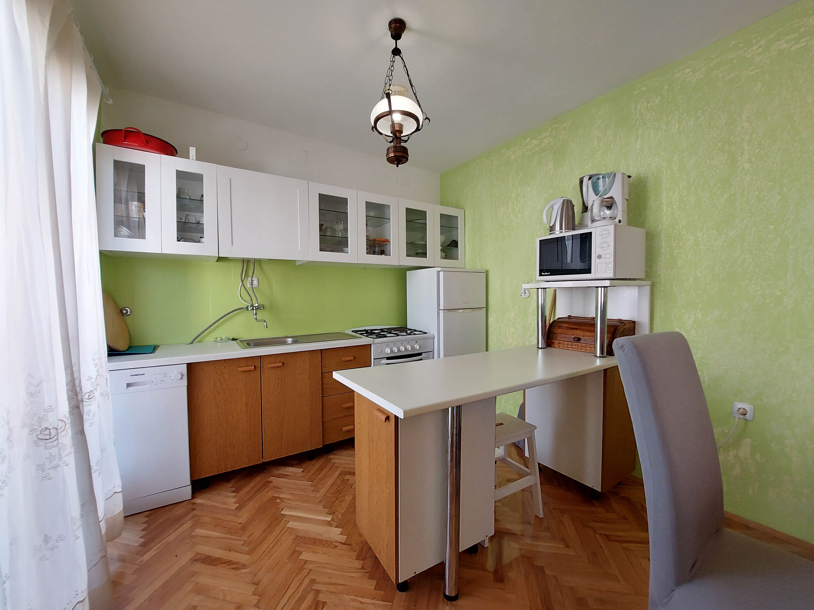 Apartment and Room Marica 60401-A1