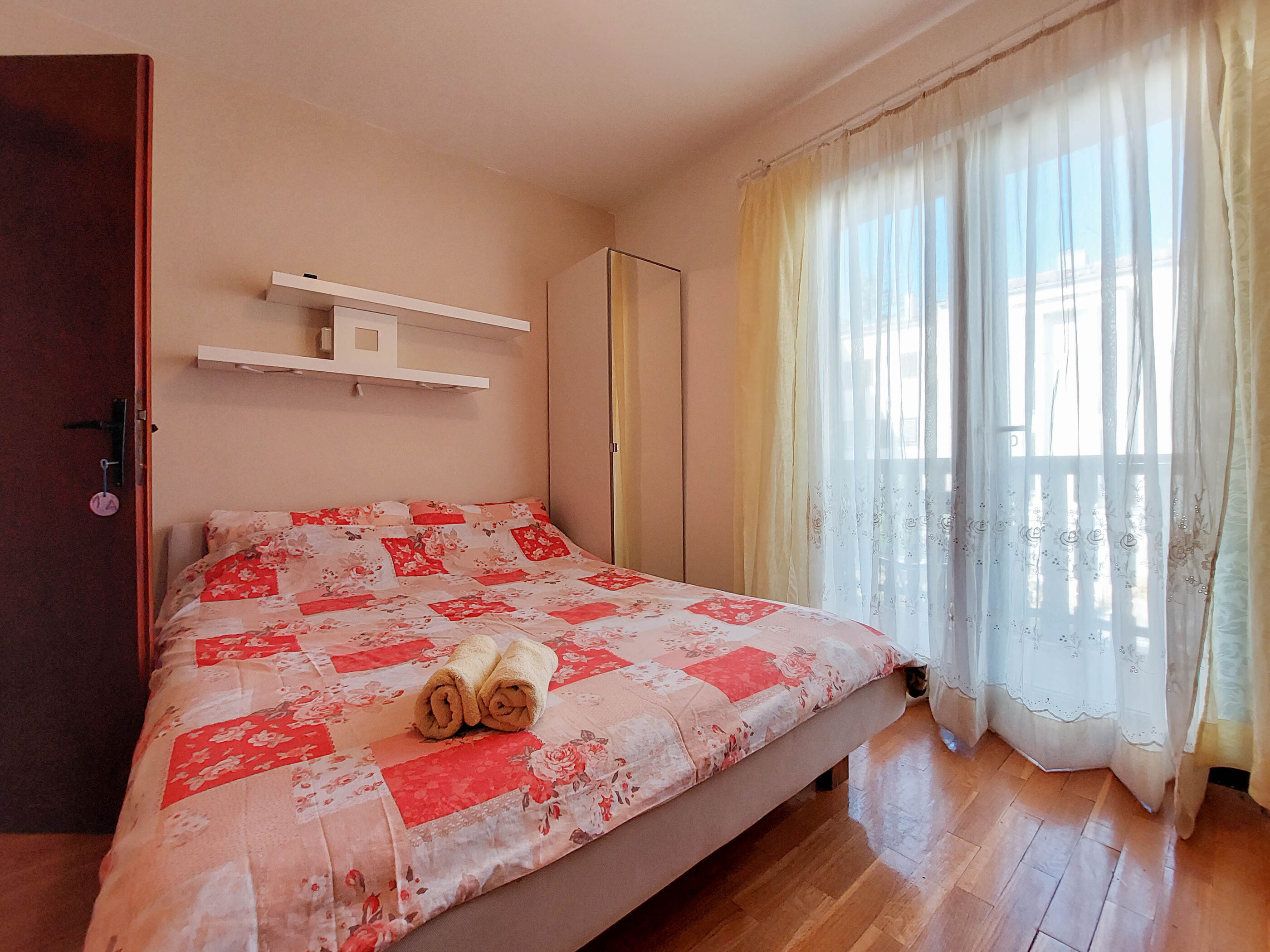 Apartment and Room Marica 60401-A1