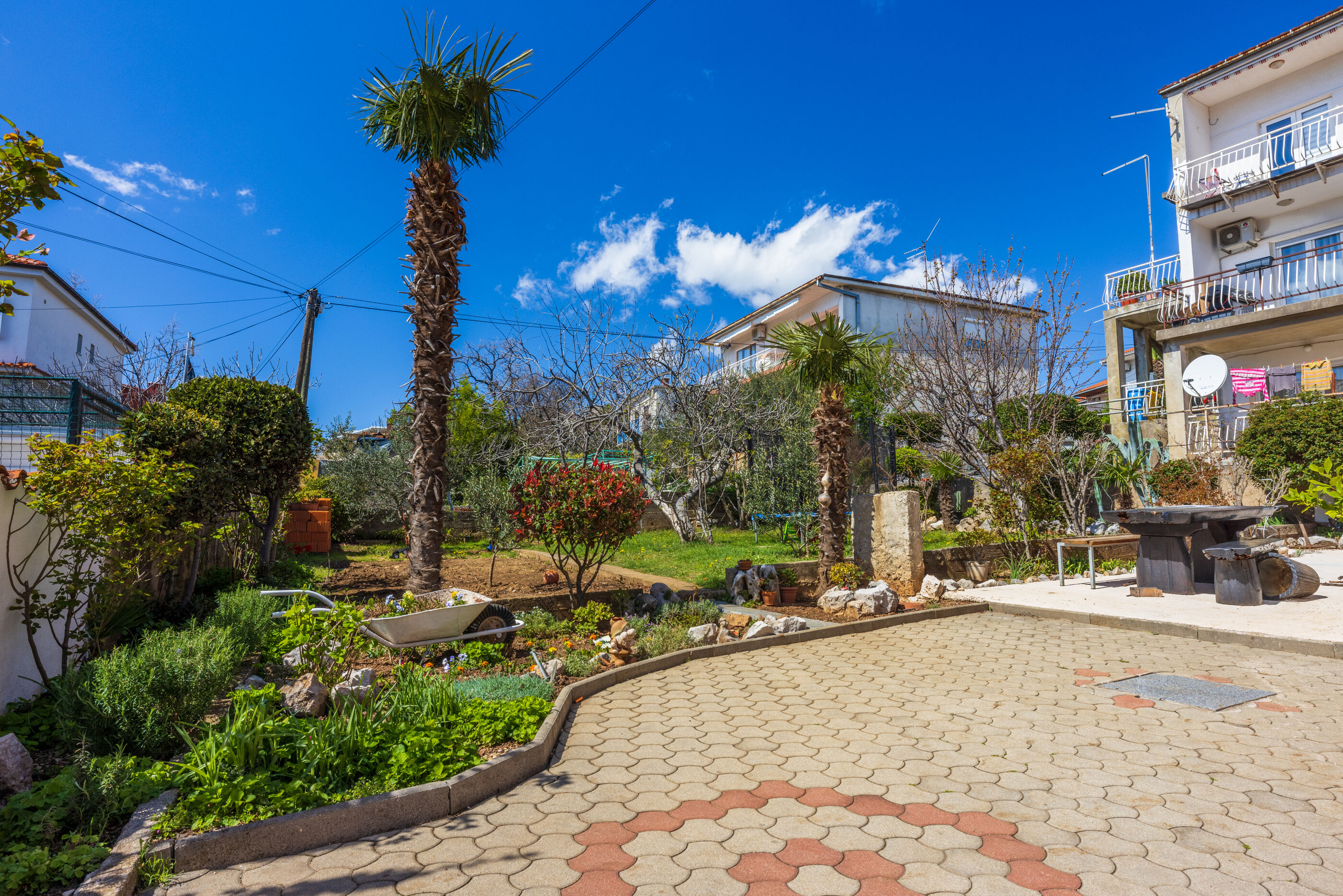 Apartments Trossana 62472-A2