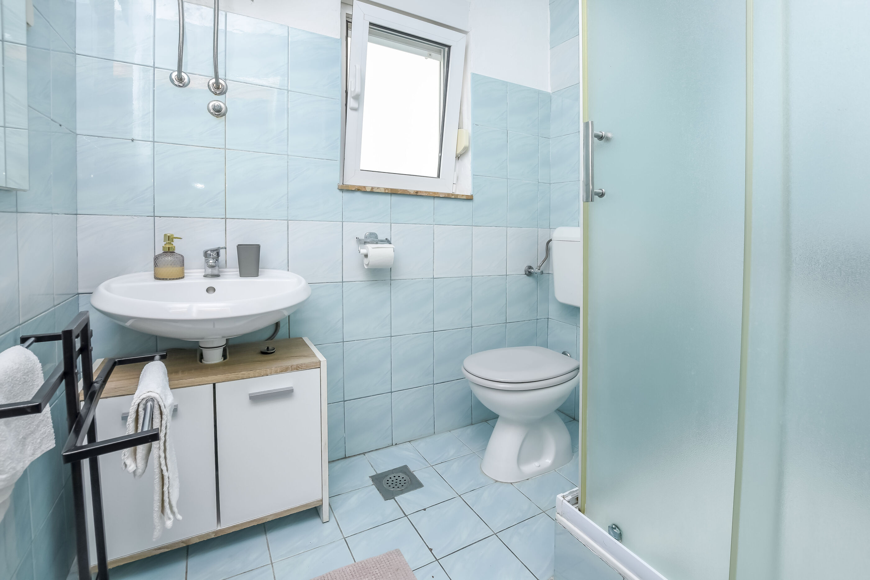 Apartments Zvonko 58411-A1