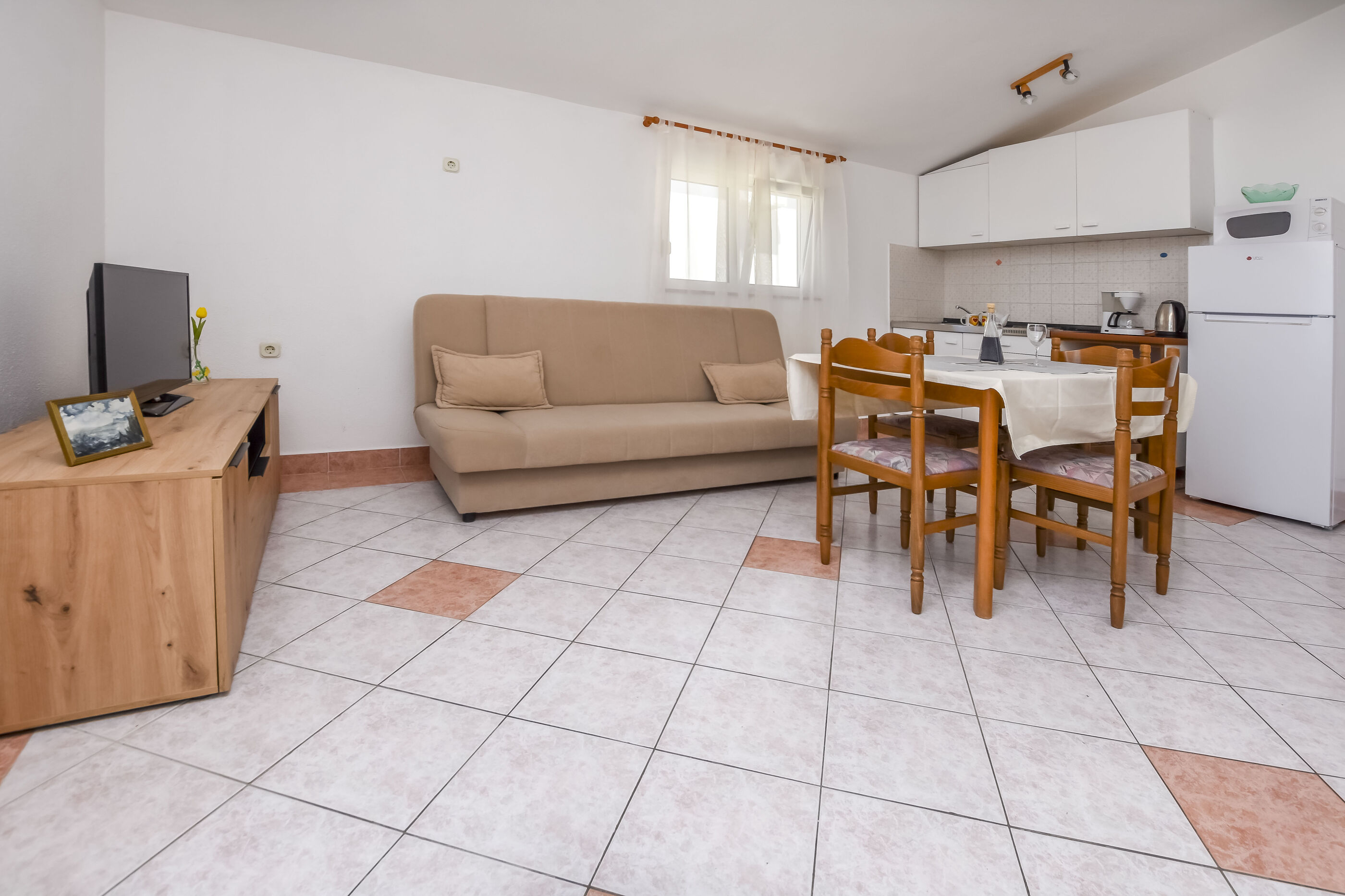 Apartments Zvonko 58411-A2