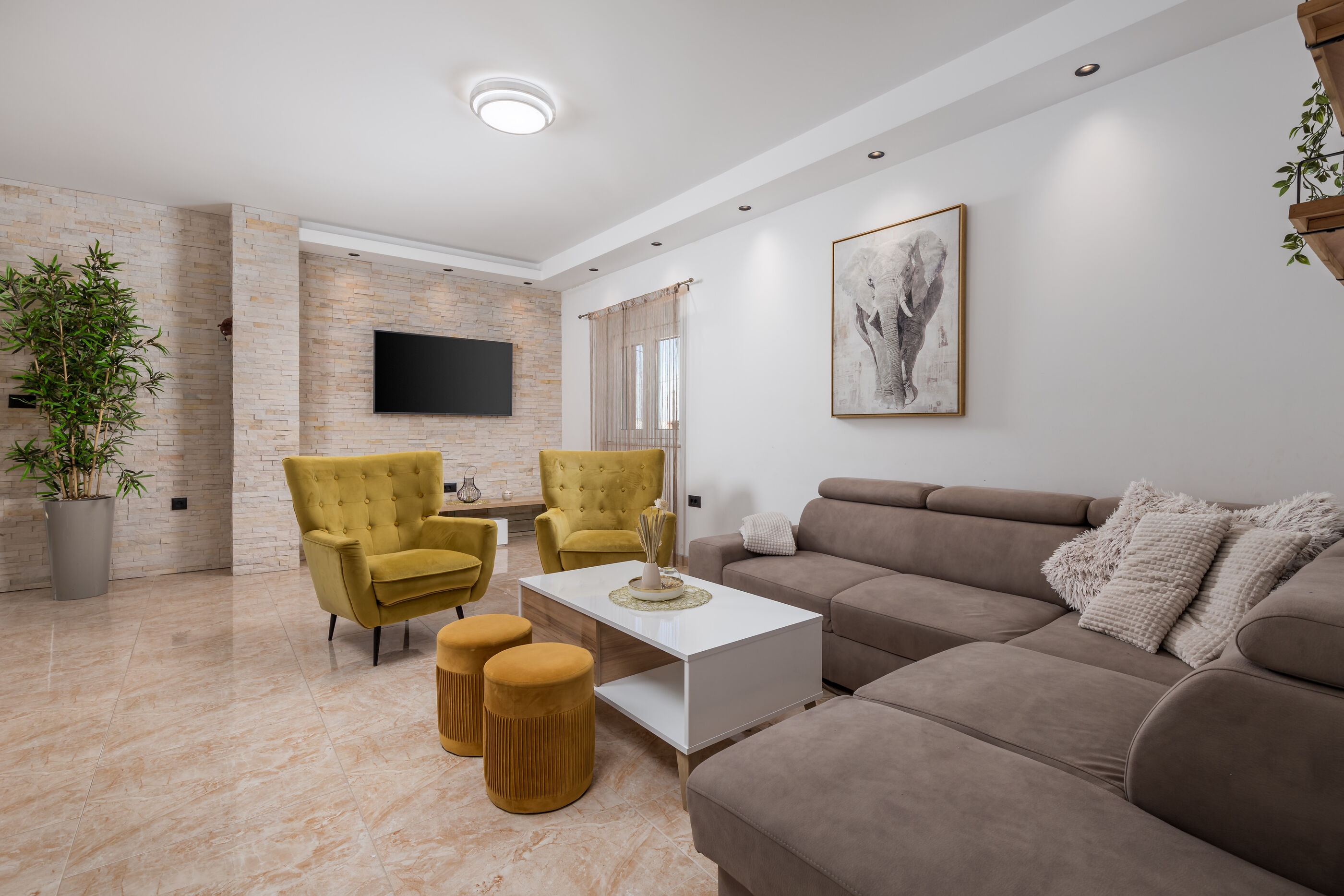 House Lemily 94701-K1