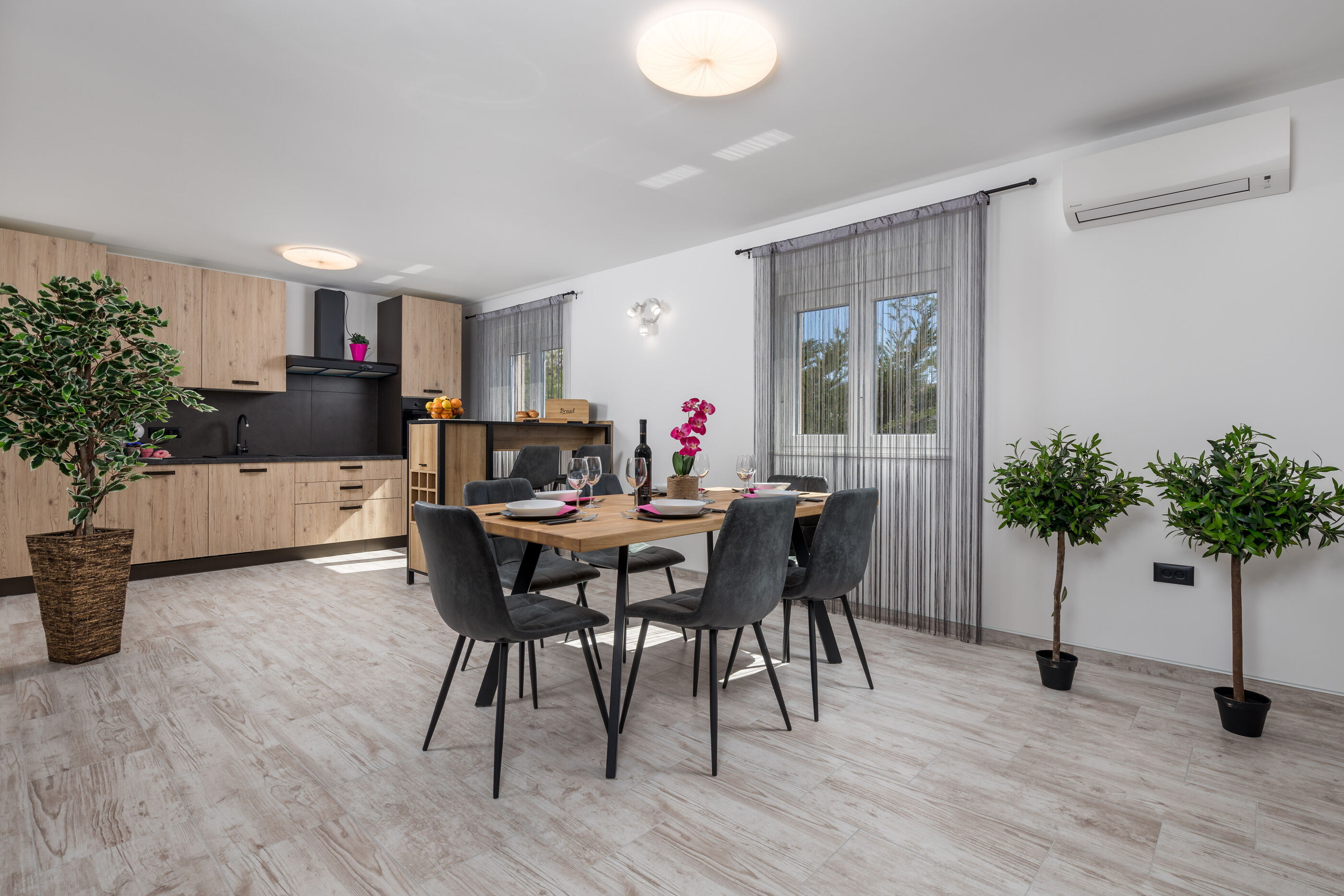 House Lemily 94701-K1