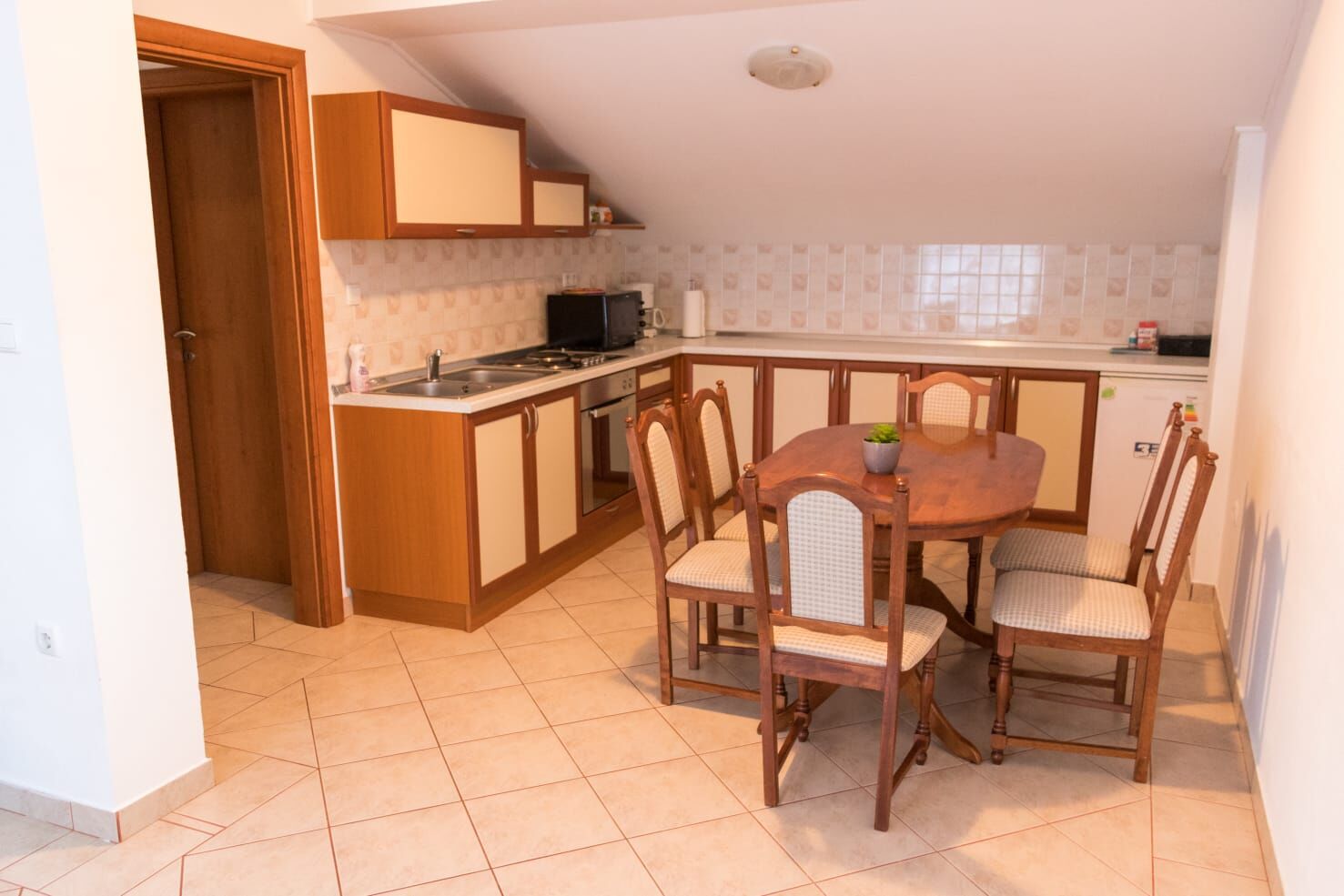 Apartments Zeljka B 94761-A1