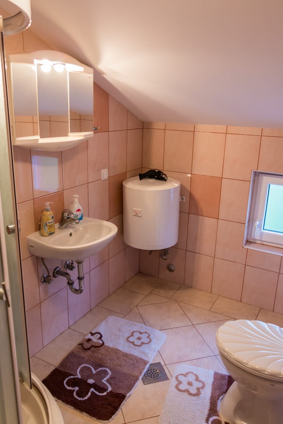 Apartments Zeljka B 94761-A1