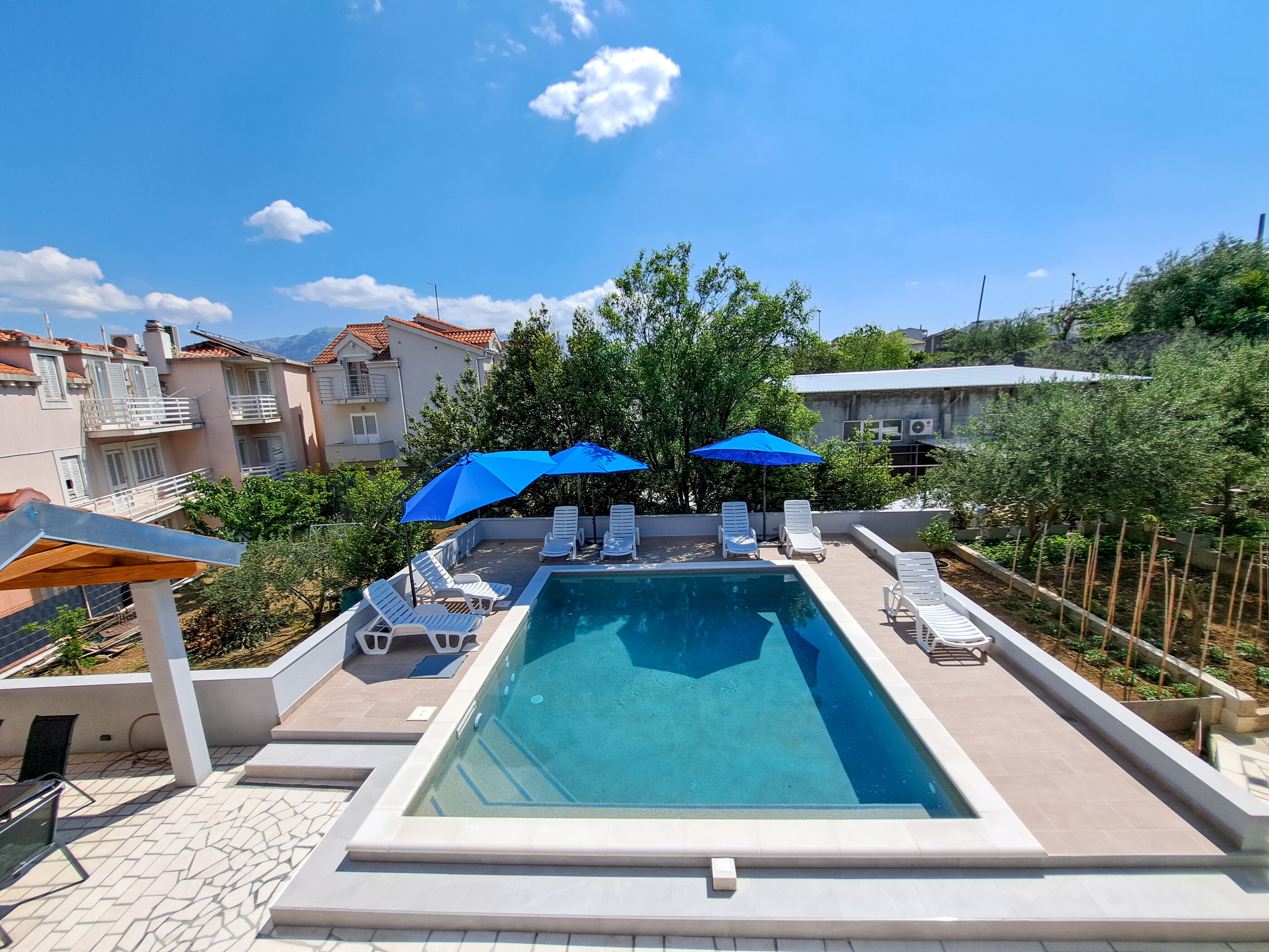 Photo of Apartments Mile