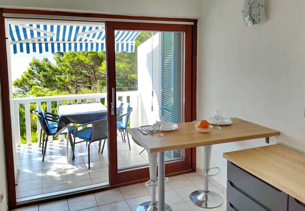 Apartments Secret Beach 94801-A1