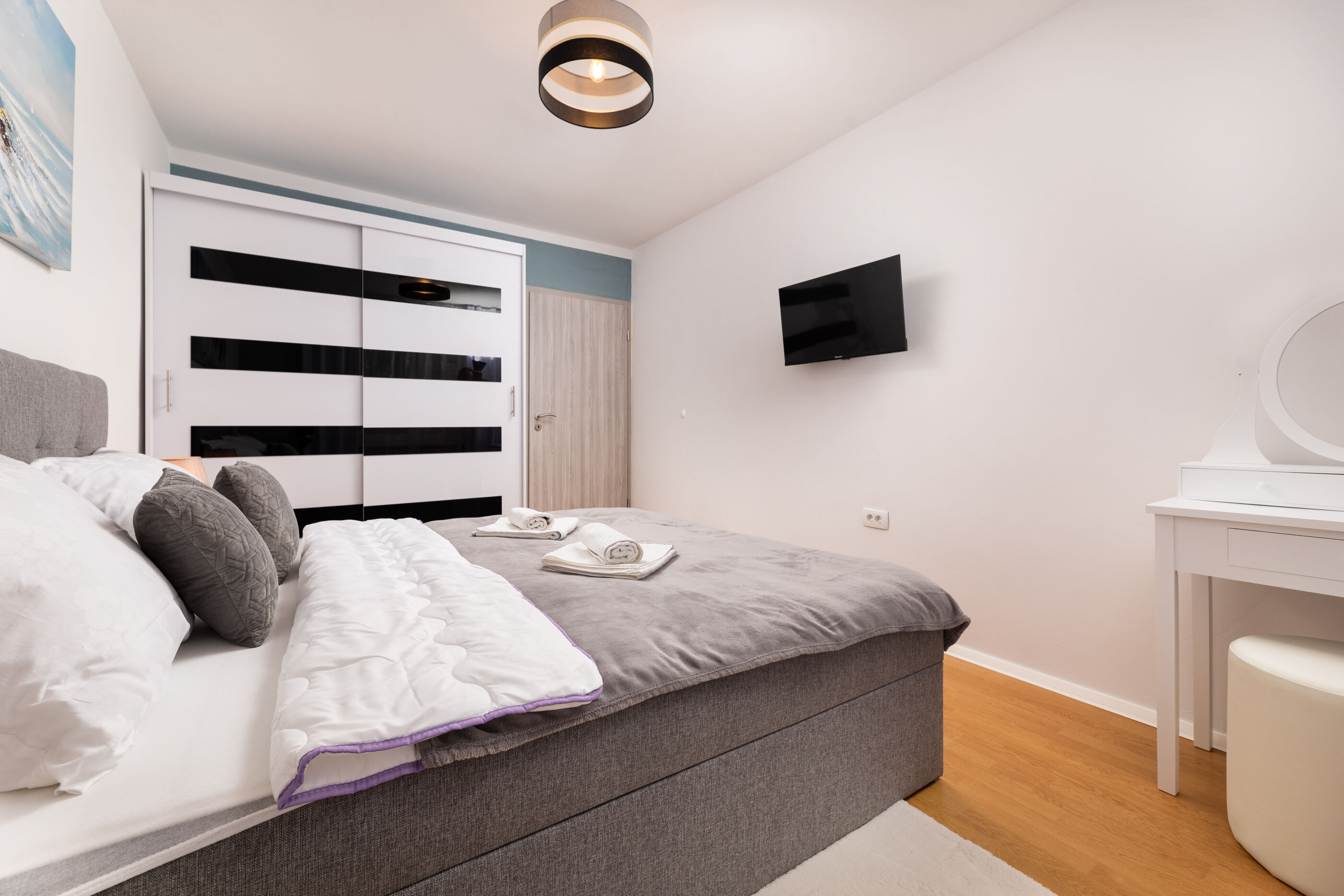 Apartments Vugrin 60245-A1