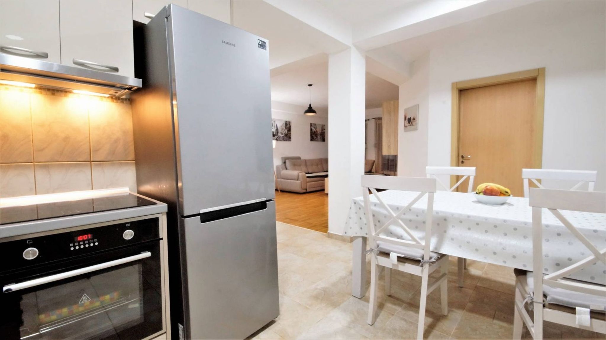 Apartment Nia 94631-A1