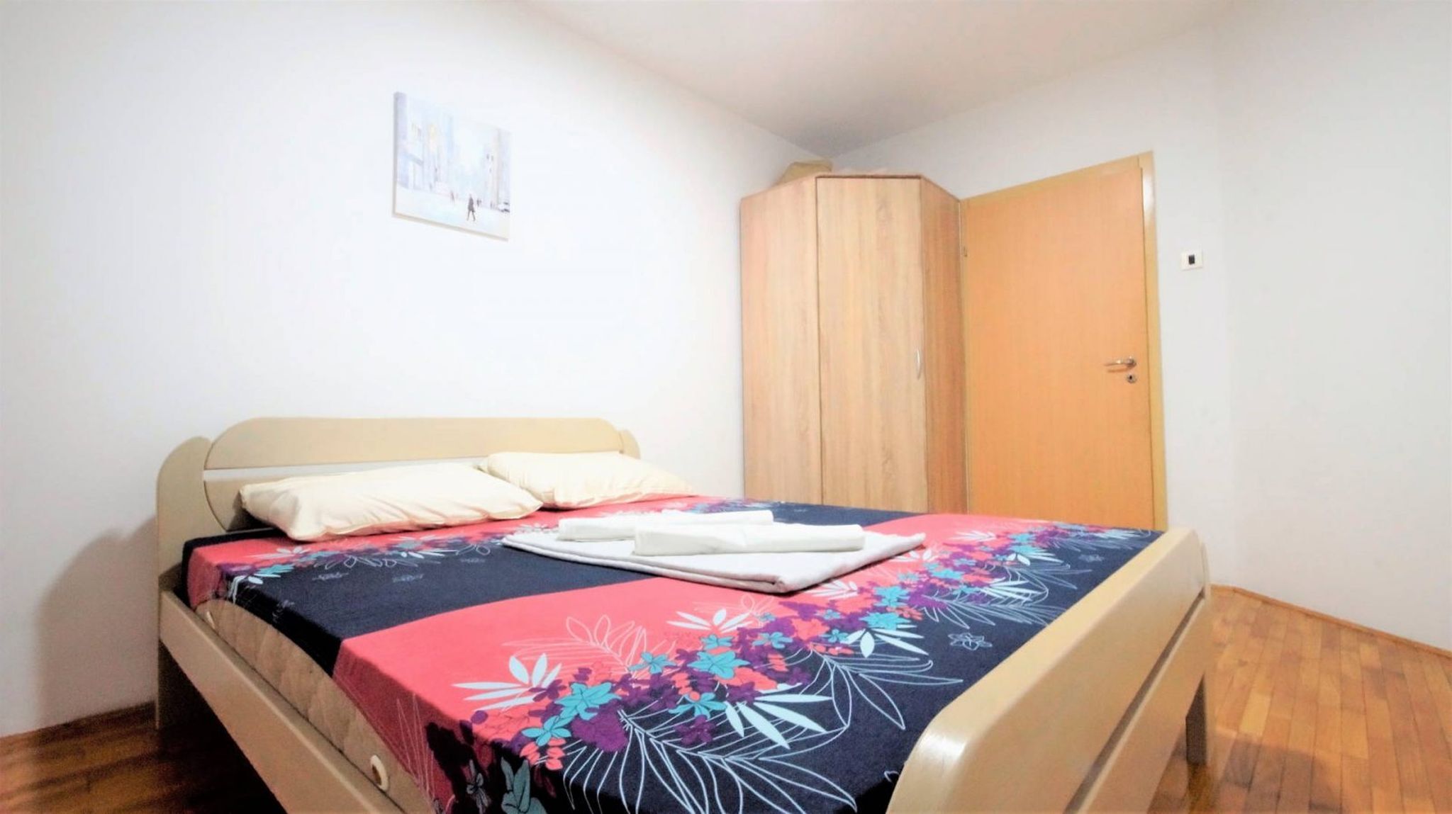 Apartment Nia 94631-A1