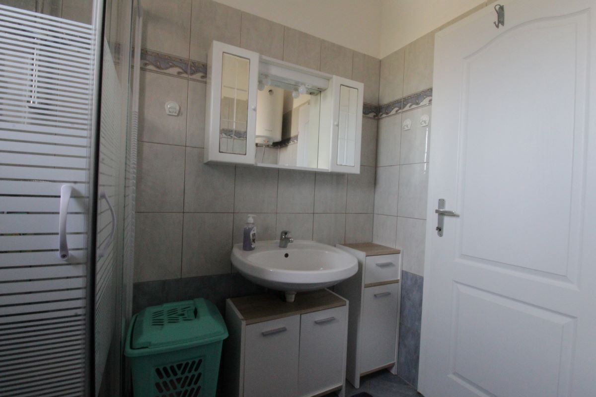 Apartment MIRNA ZAMBRATIJA 94822-A1