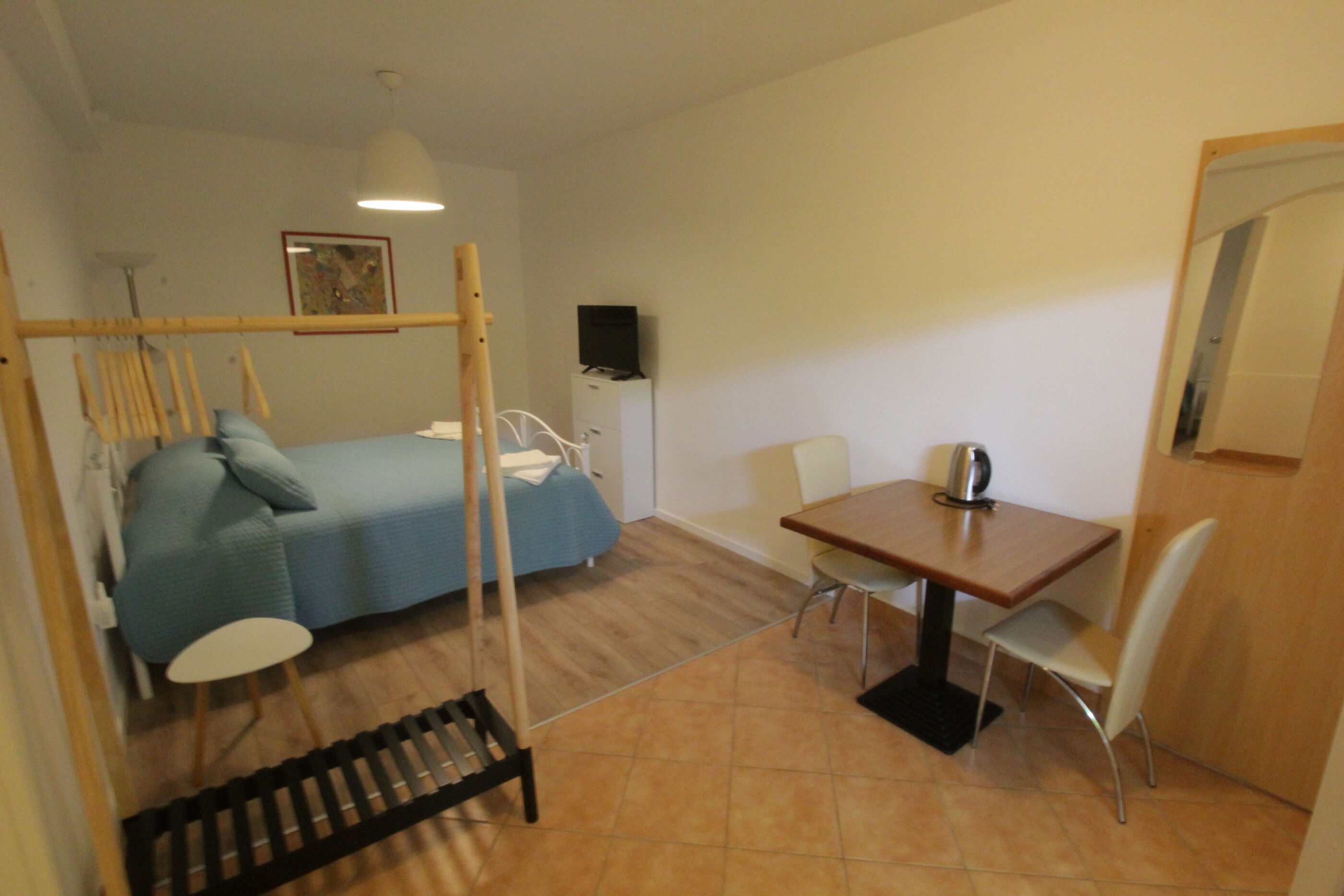 Rooms Orietta 83311-S3