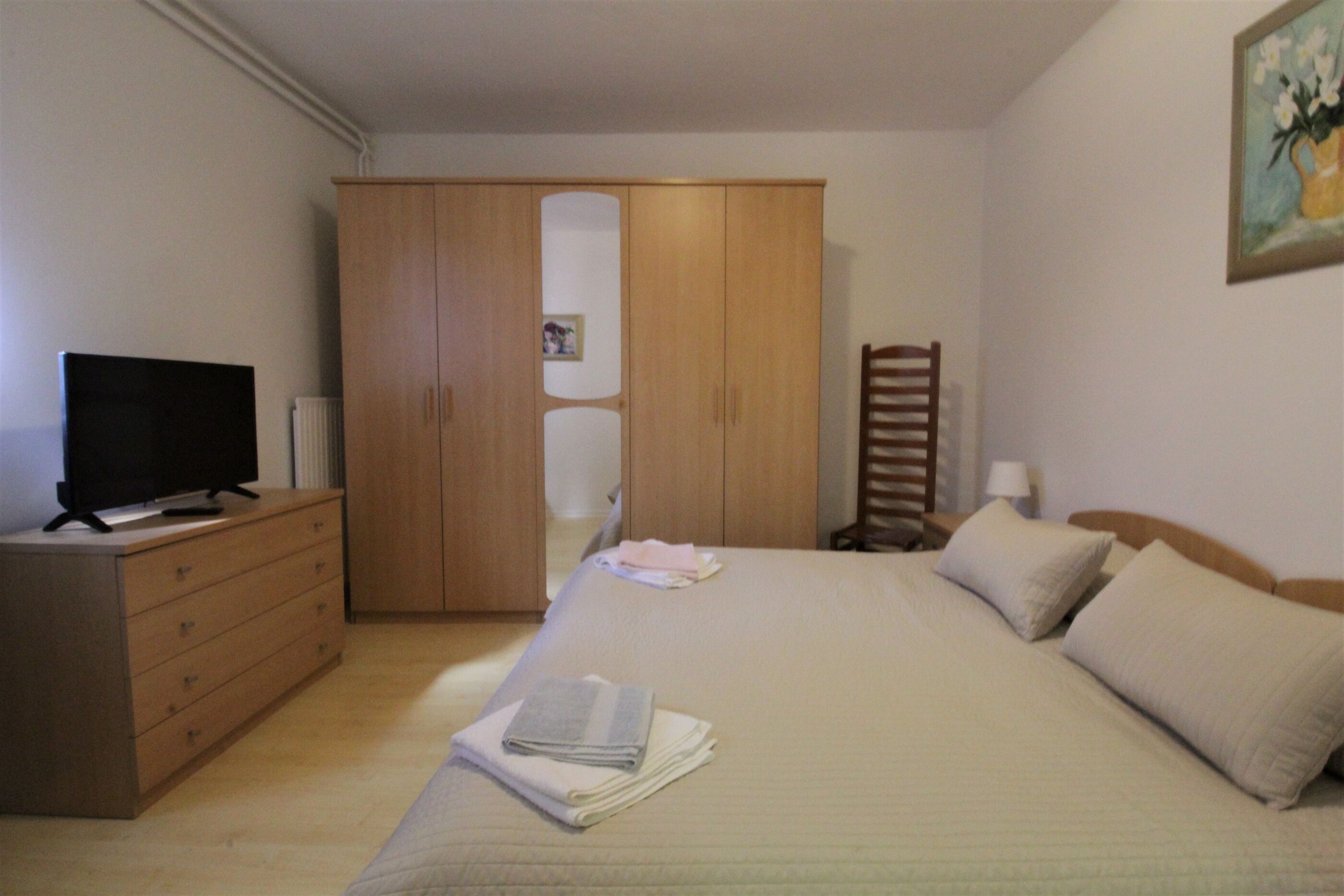 Rooms Orietta 83311-S4