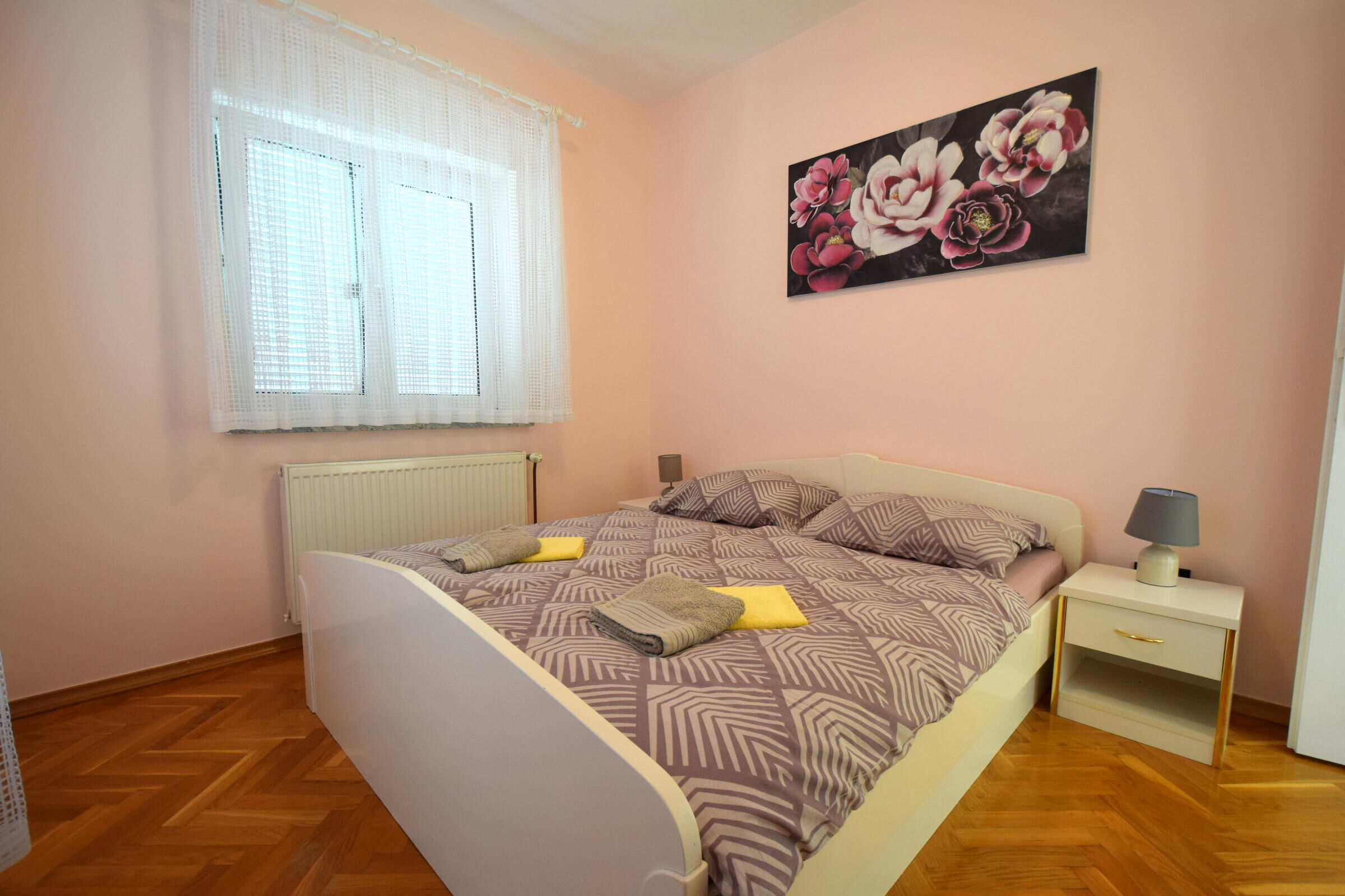 Apartments Luka 62148-A2