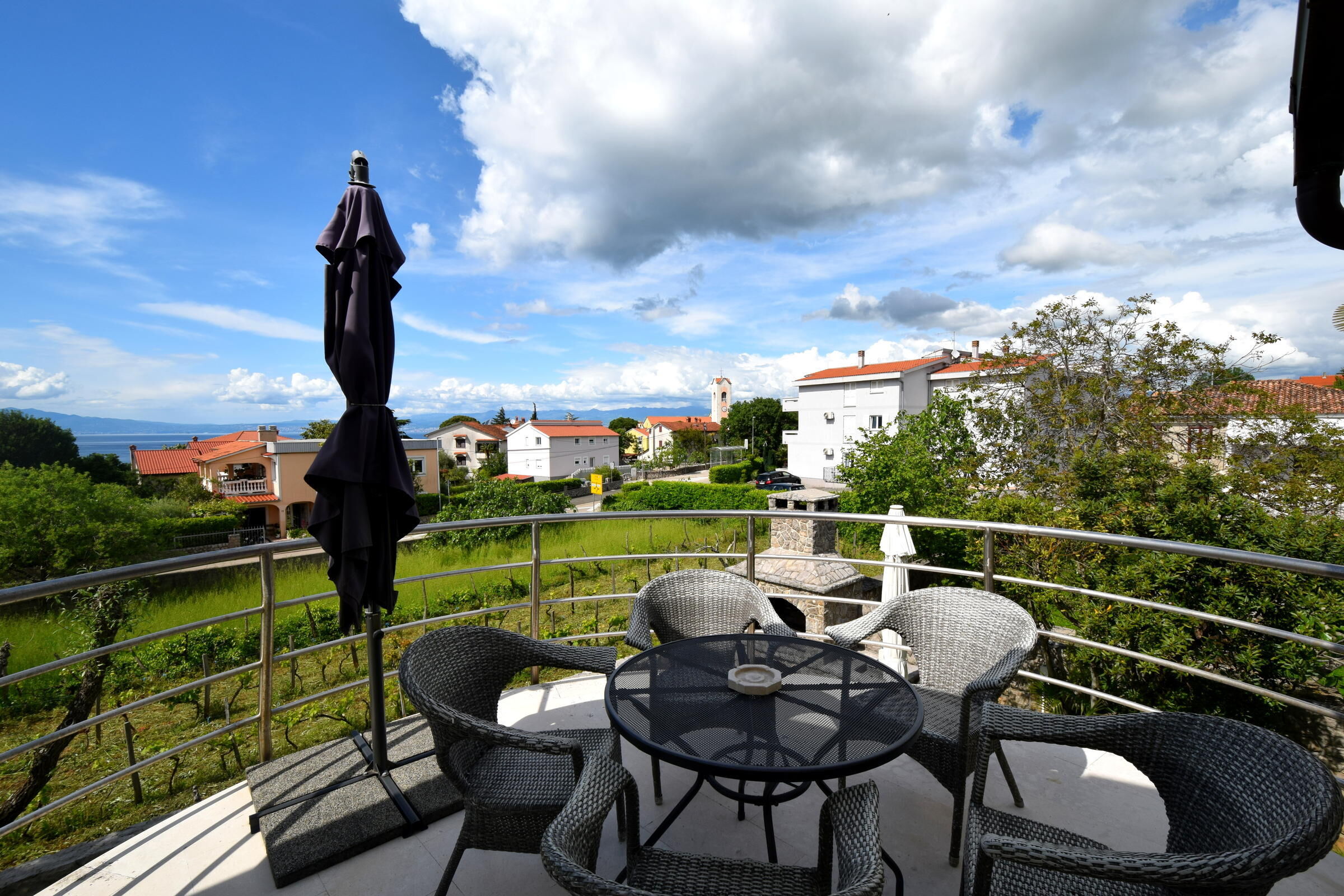 Apartments Luka 62148-A2